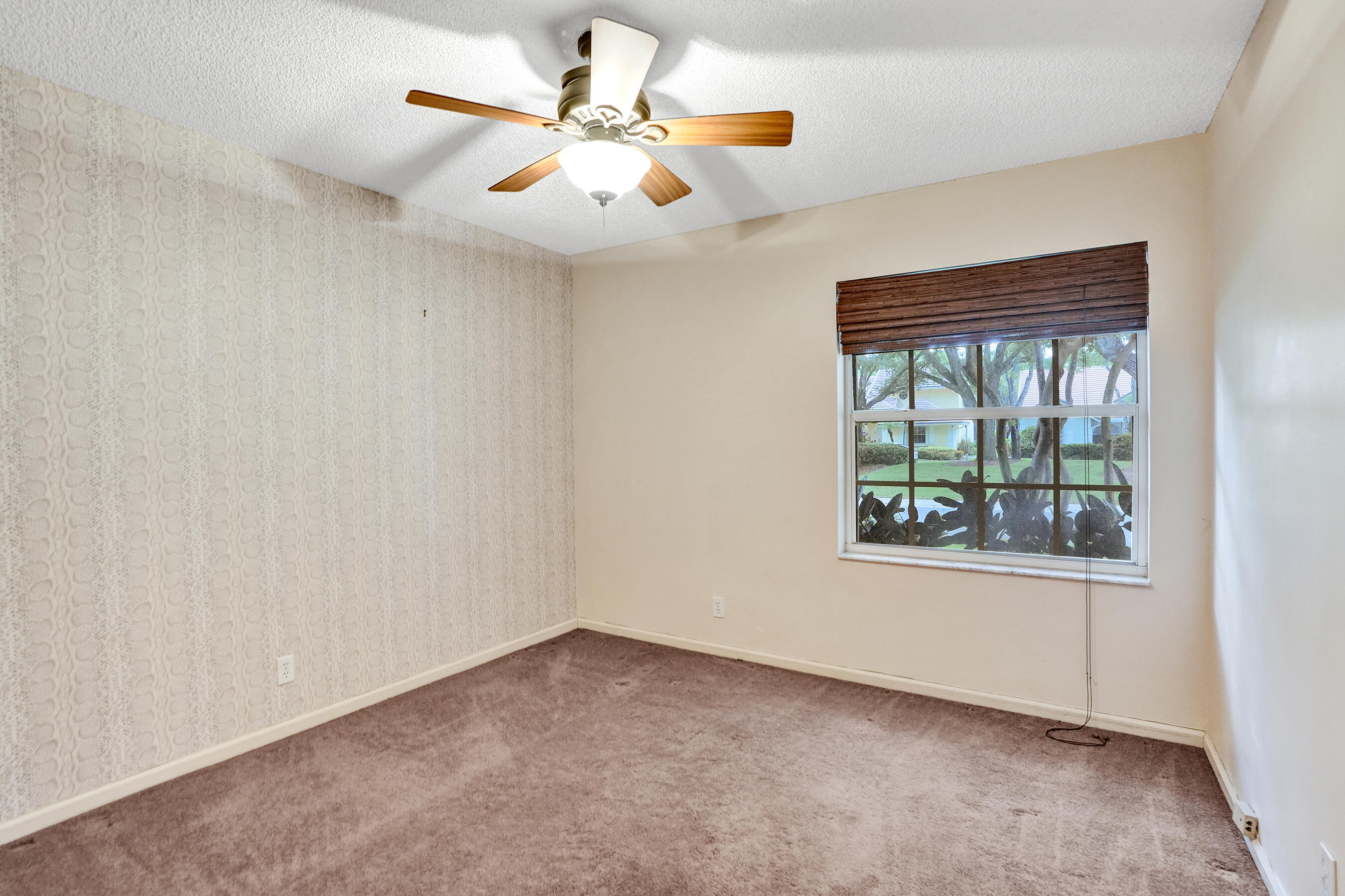 12706 Nw 20th Court Property Photo 21
