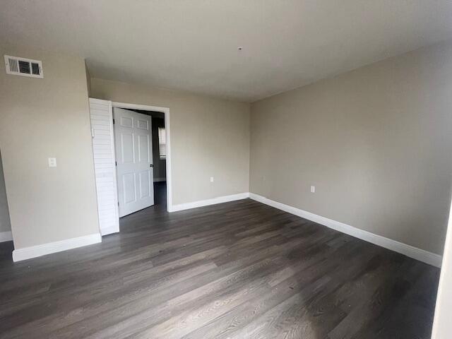 4393 Windsor Avenue 7 Property Photo 6