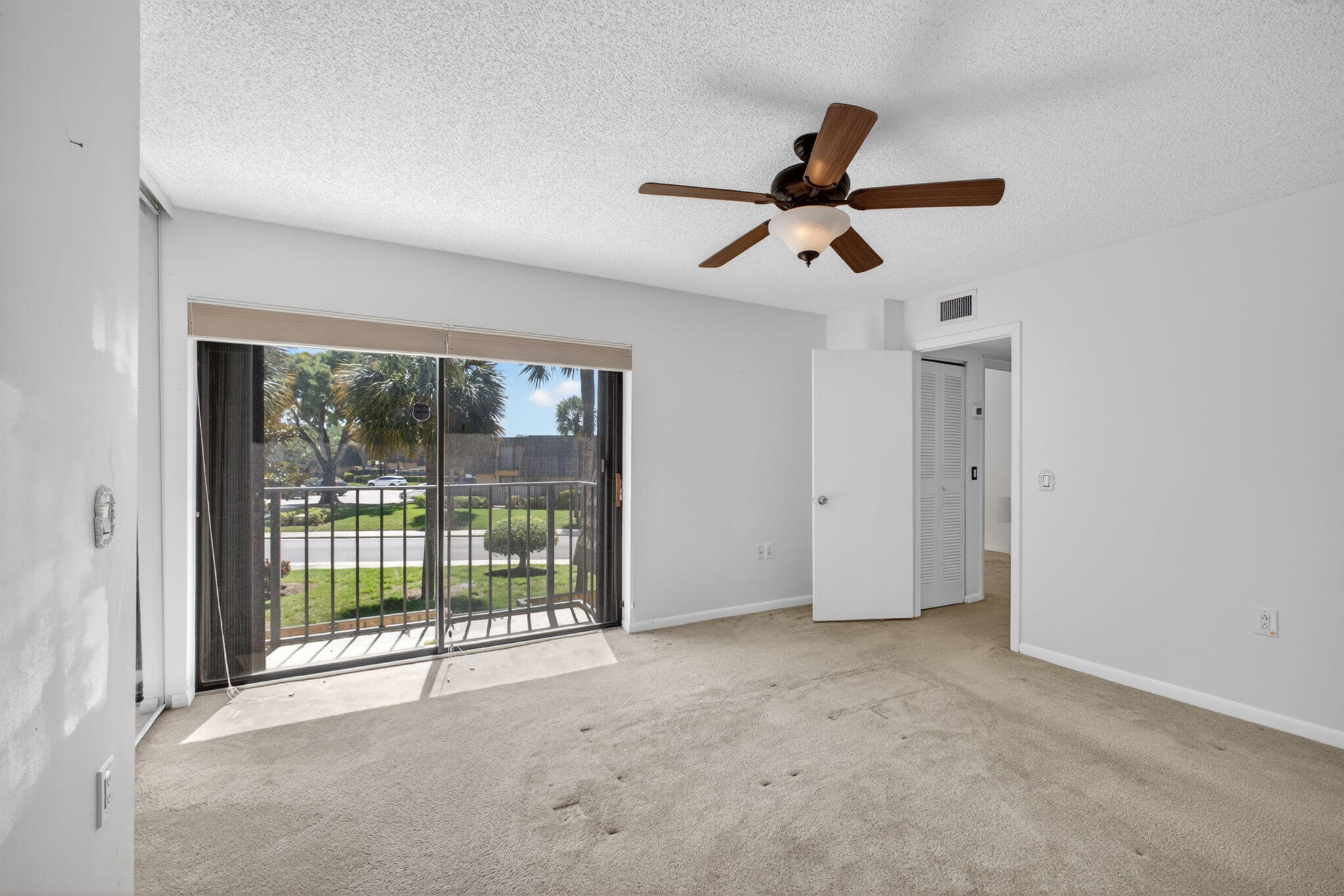 3501 35th Way Property Photo 16