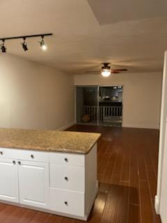 725 Hummingbird Way 210 Property Photo 11