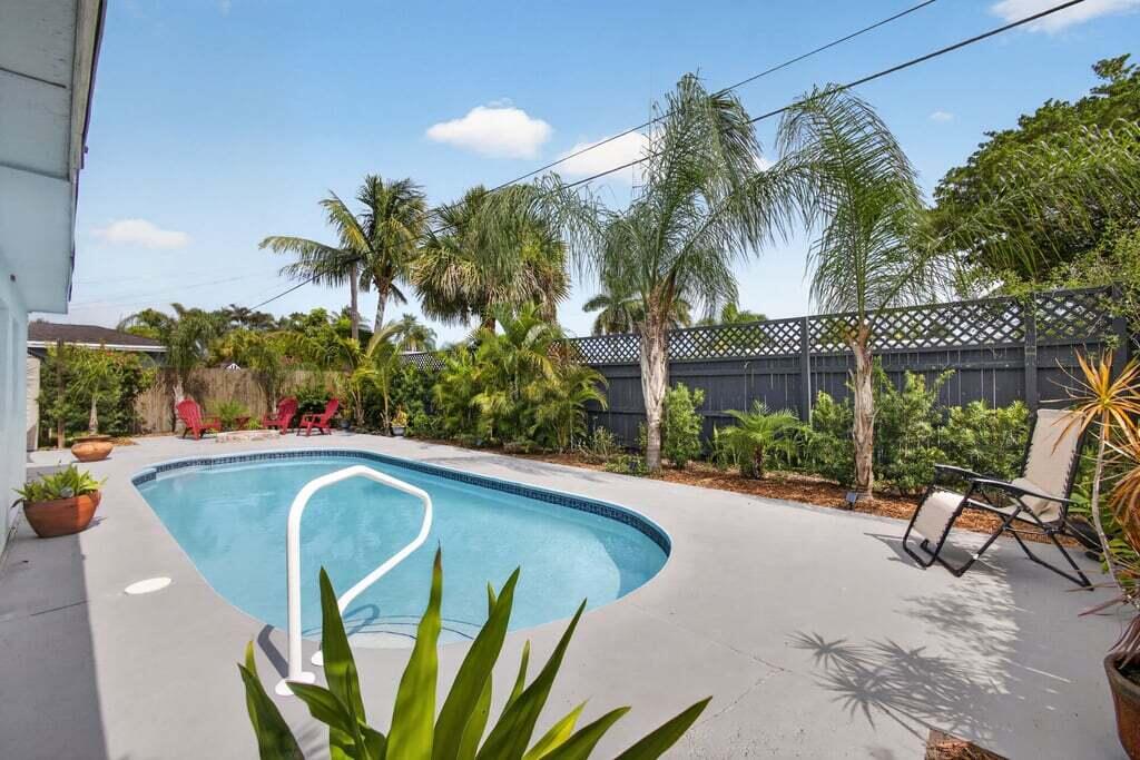 3740 Dunes Road Property Photo 5