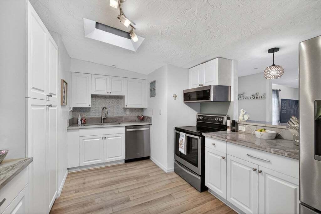 3740 Dunes Road Property Photo 12