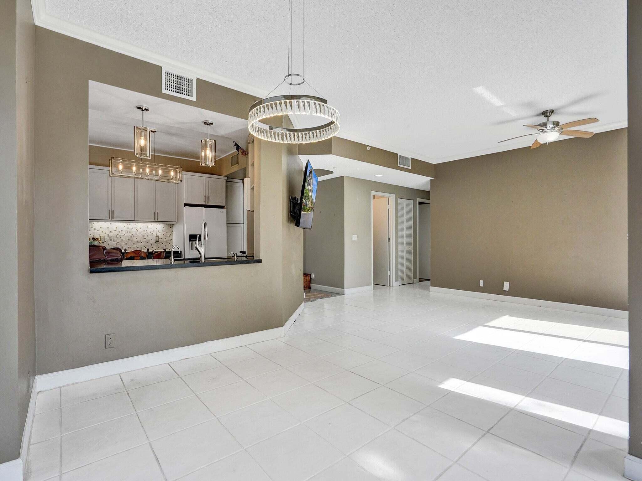 7546 La Paz Boulevard 108 Property Photo 6