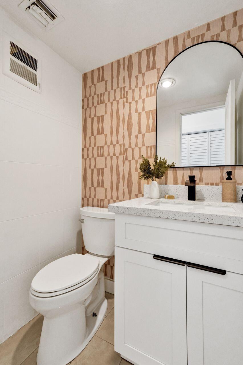 207 Salisbury I Property Photo 24