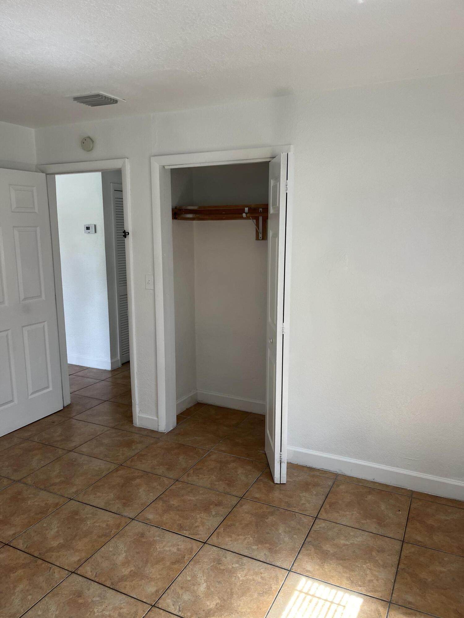 610 Nw 7th Avenue Property Photo 7