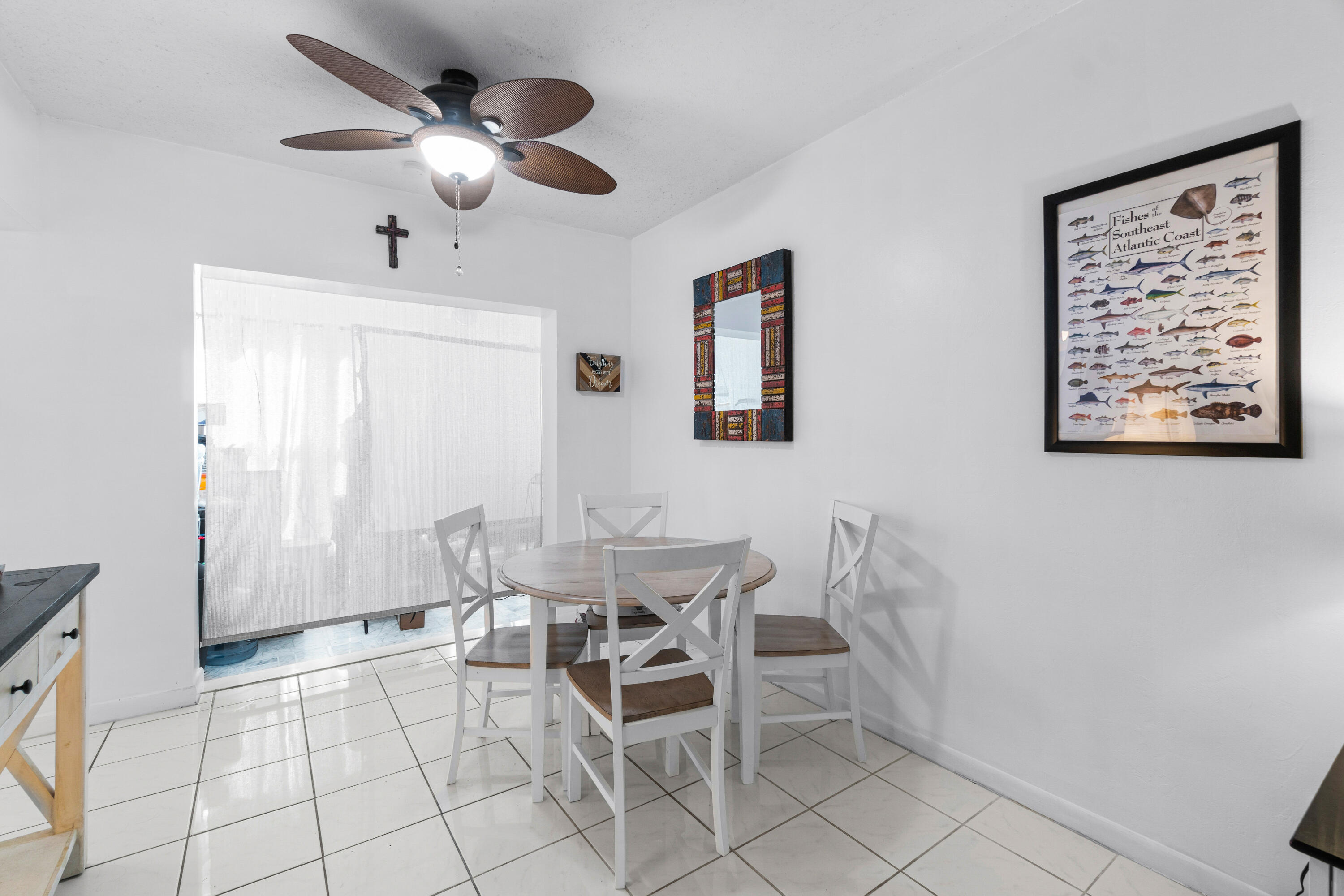658 Ne 6th Court E E Property Photo 5