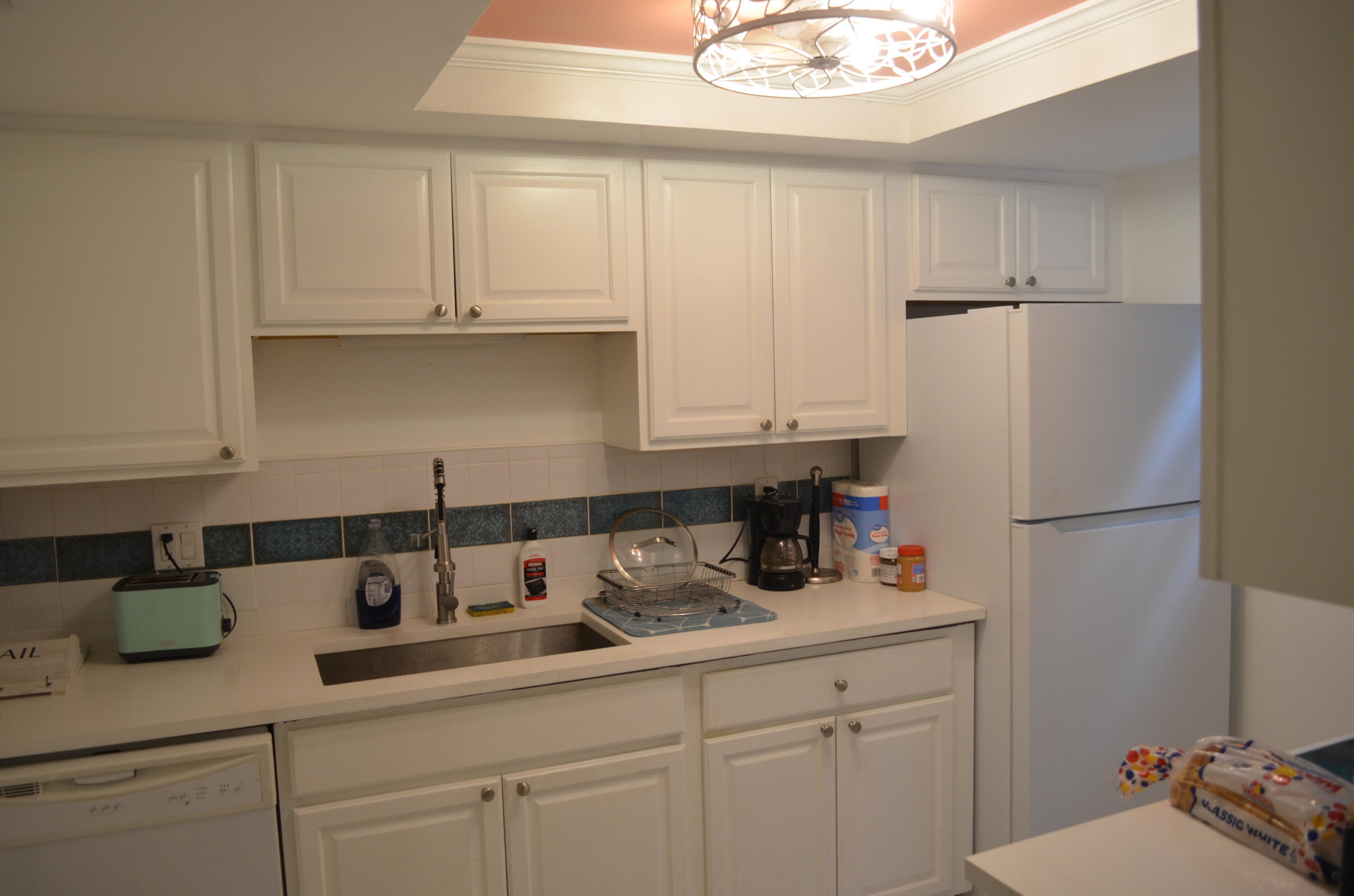 658 Ne 6th Court E E Property Photo 16