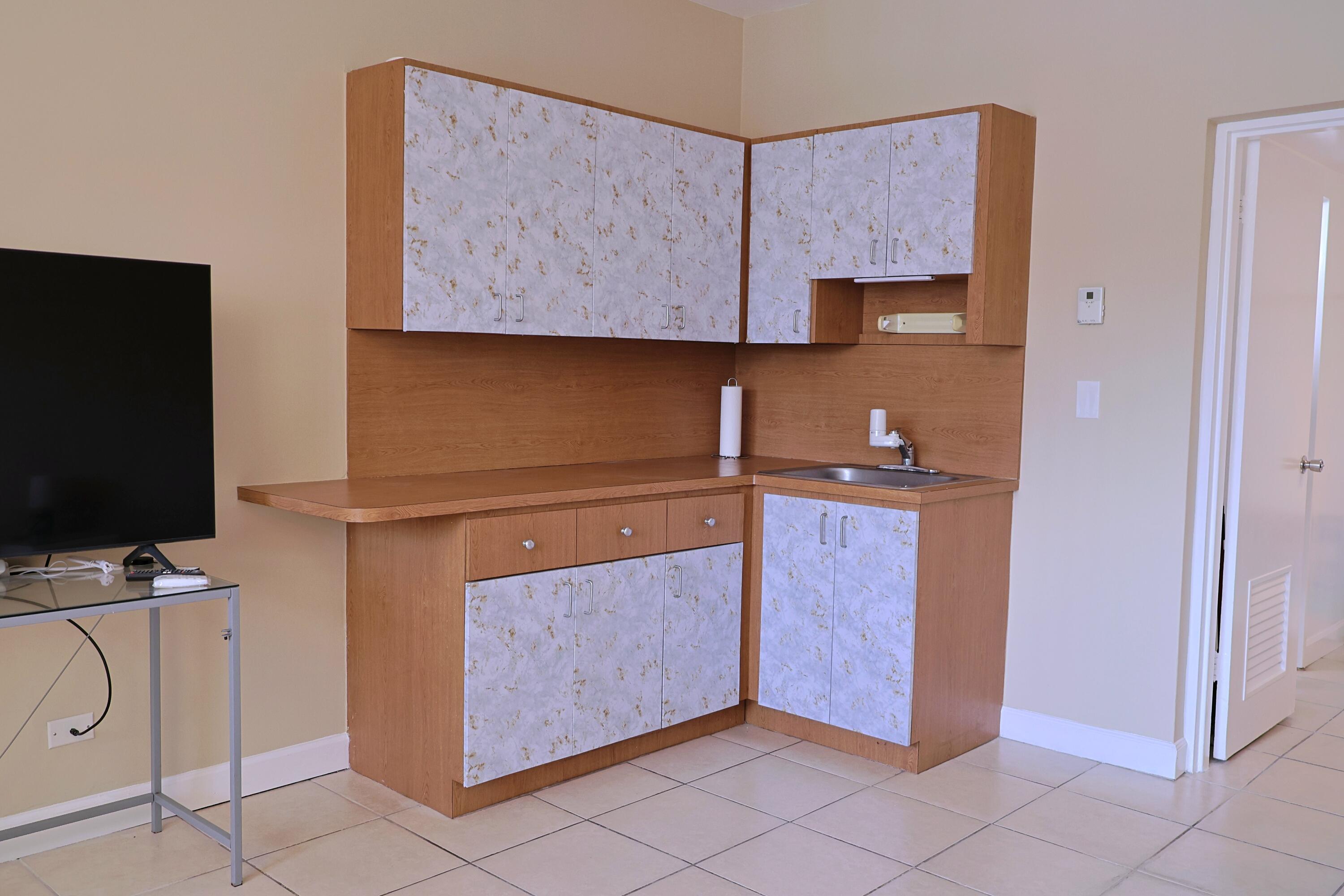 26 Diplomat Parkway 2280 Property Photo 5
