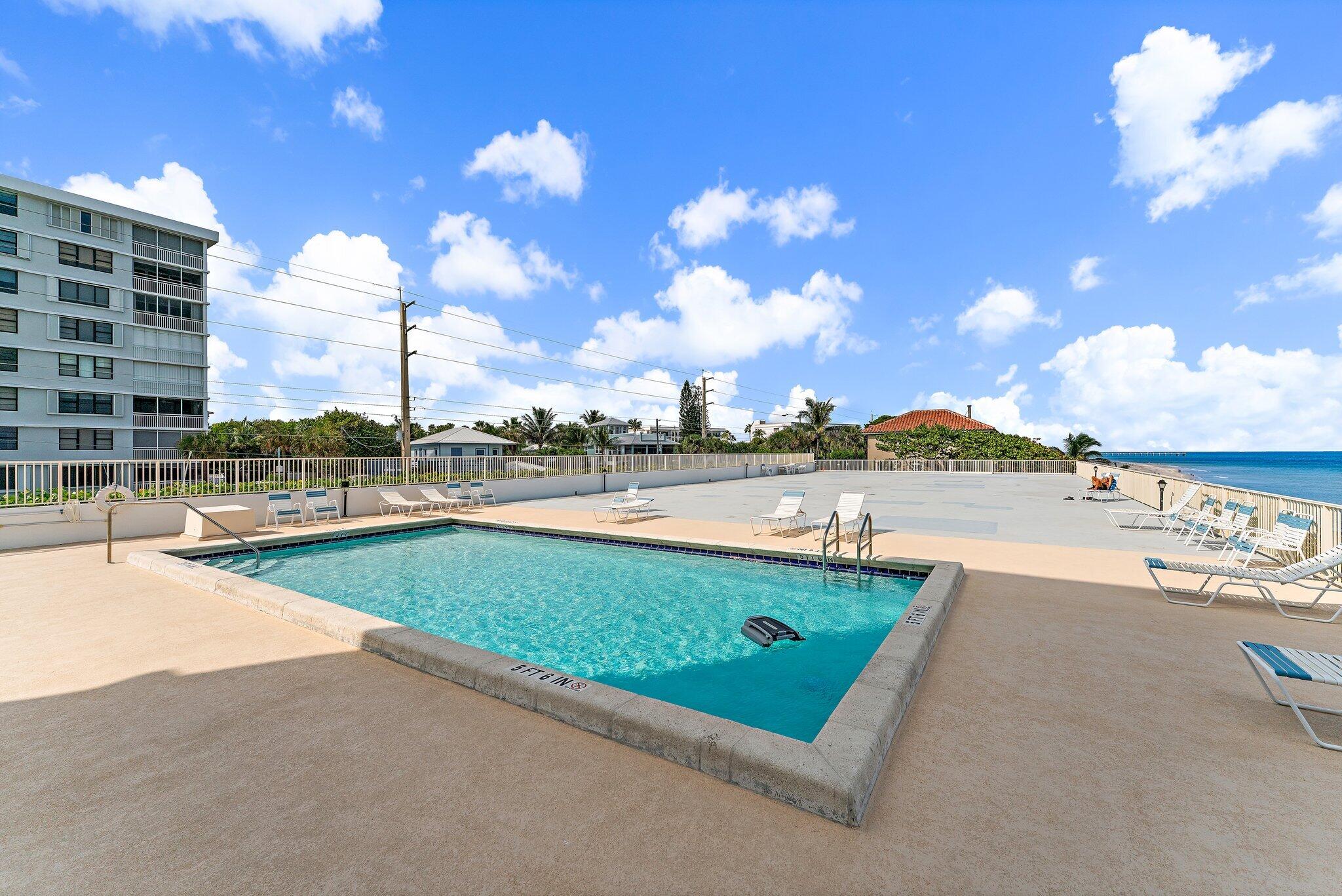 900 Ocean Drive 106 Property Photo 5
