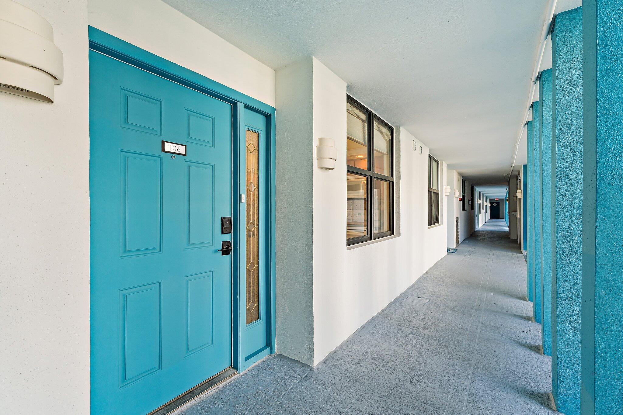 900 Ocean Drive 106 Property Photo 9