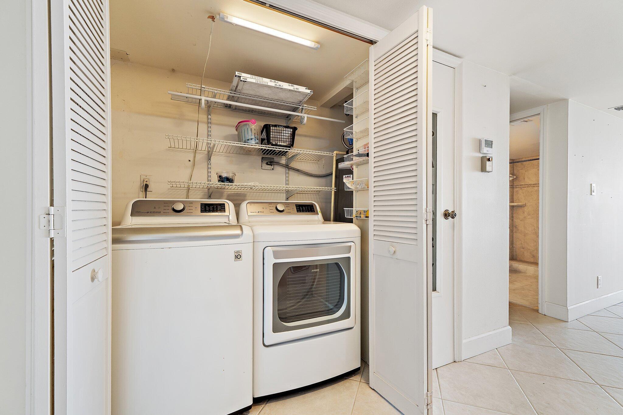 900 Ocean Drive 106 Property Photo 24