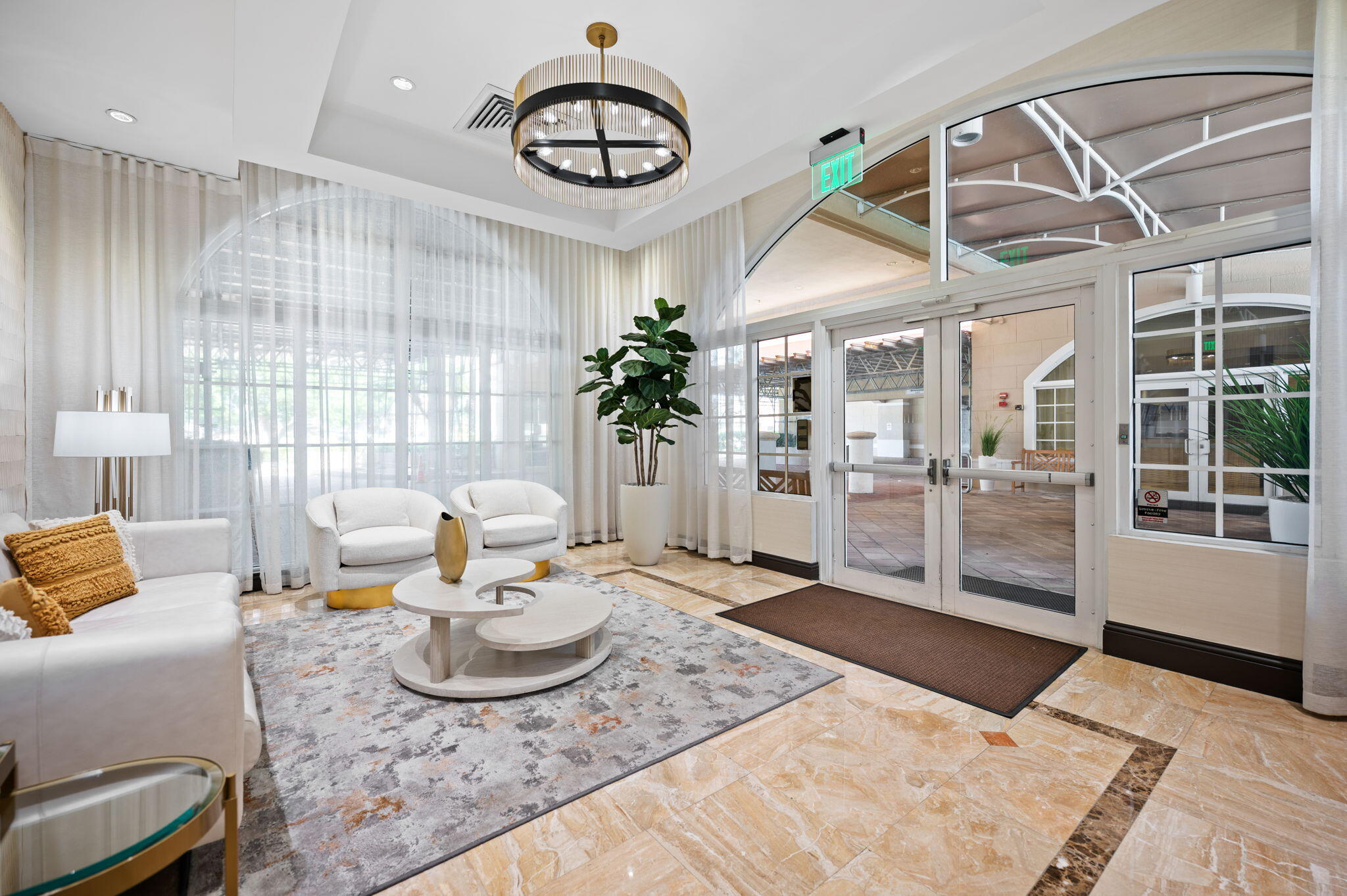 2011 N Ocean Boulevard 1606 Property Photo 6