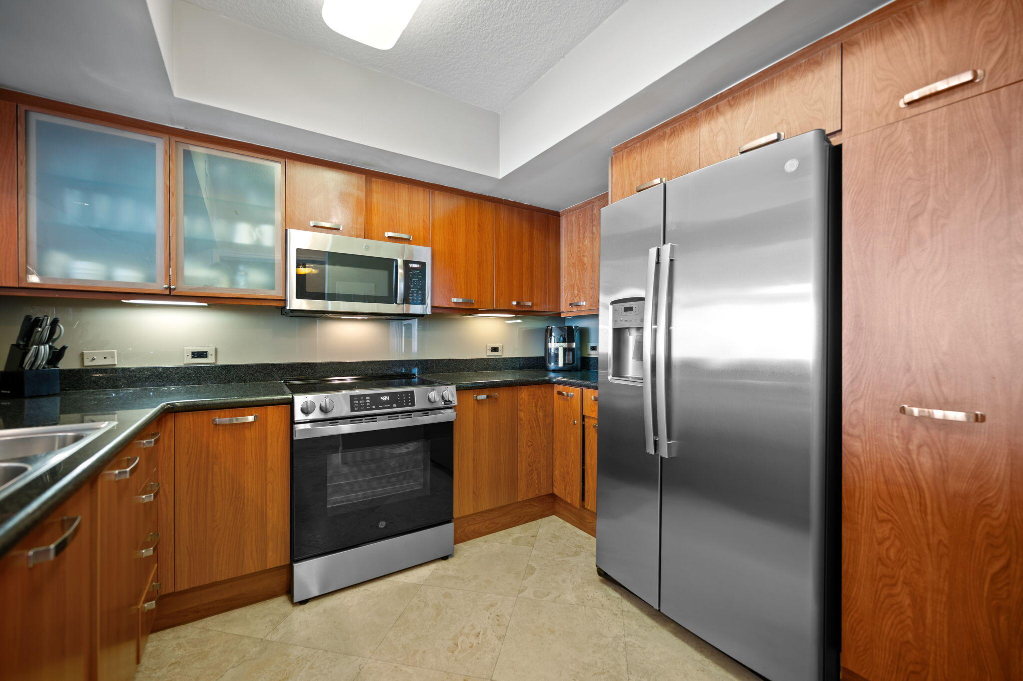 2011 N Ocean Boulevard 1606 Property Photo 14