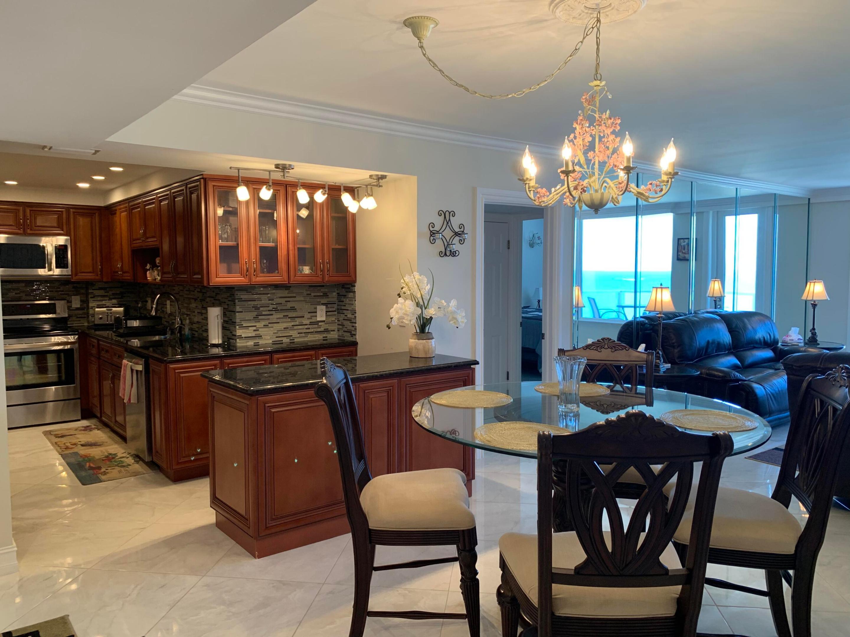 3450 S Ocean Boulevard 508 Property Photo 17