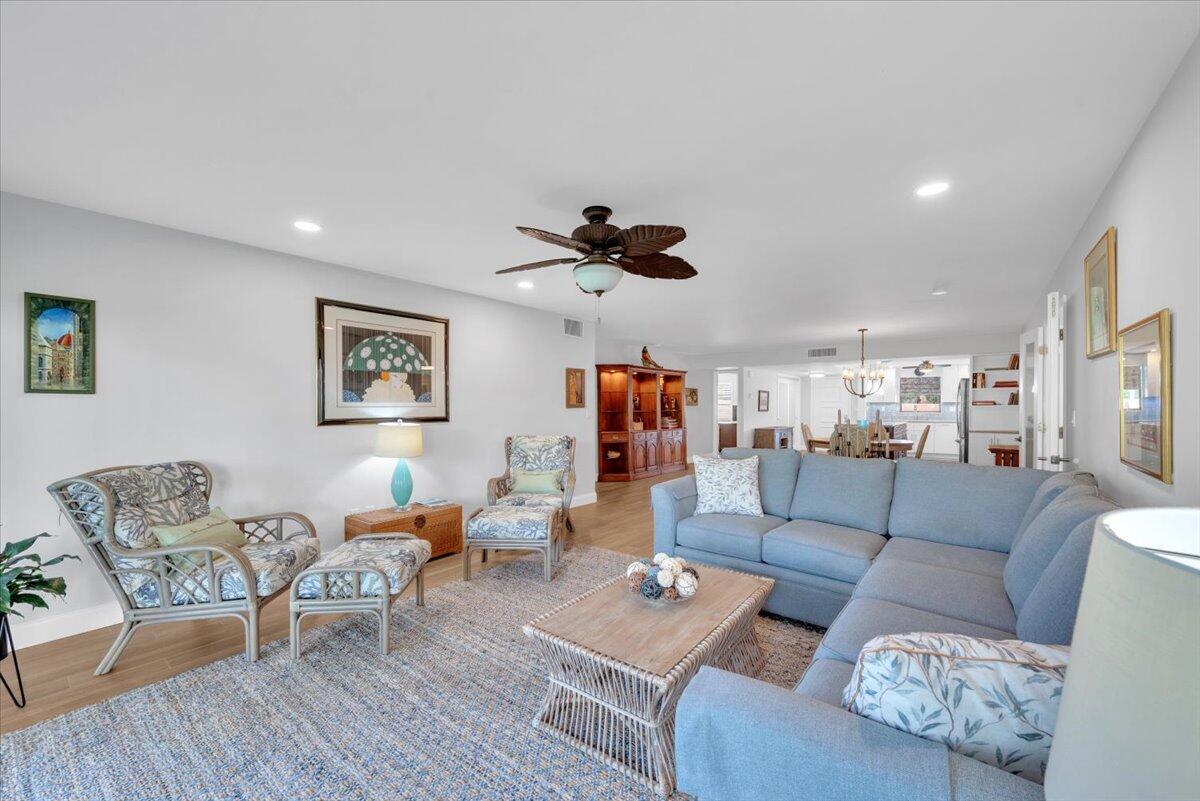 300 N Hwy A1a 101h Property Photo 10