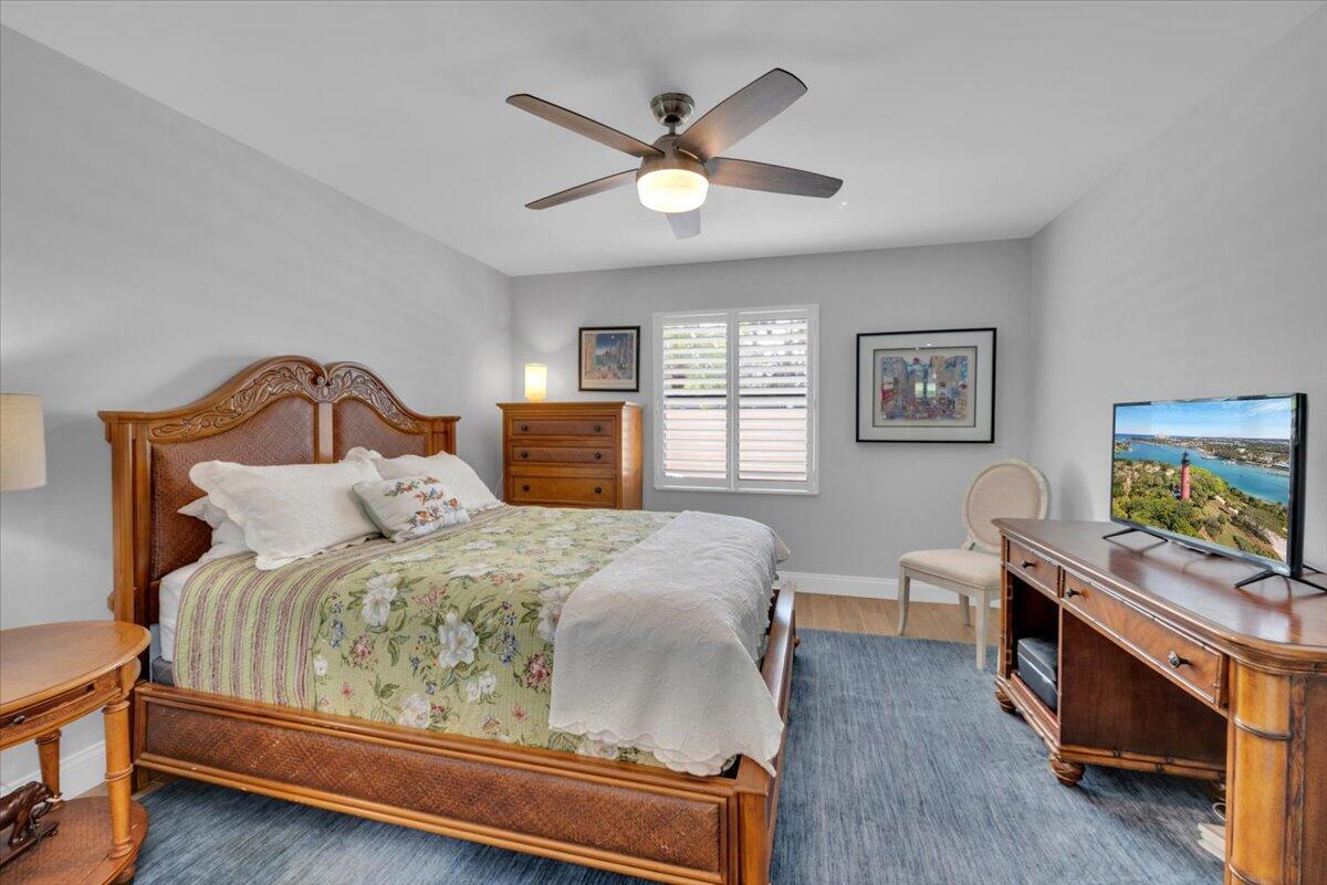 300 N Hwy A1a 101h Property Photo 19