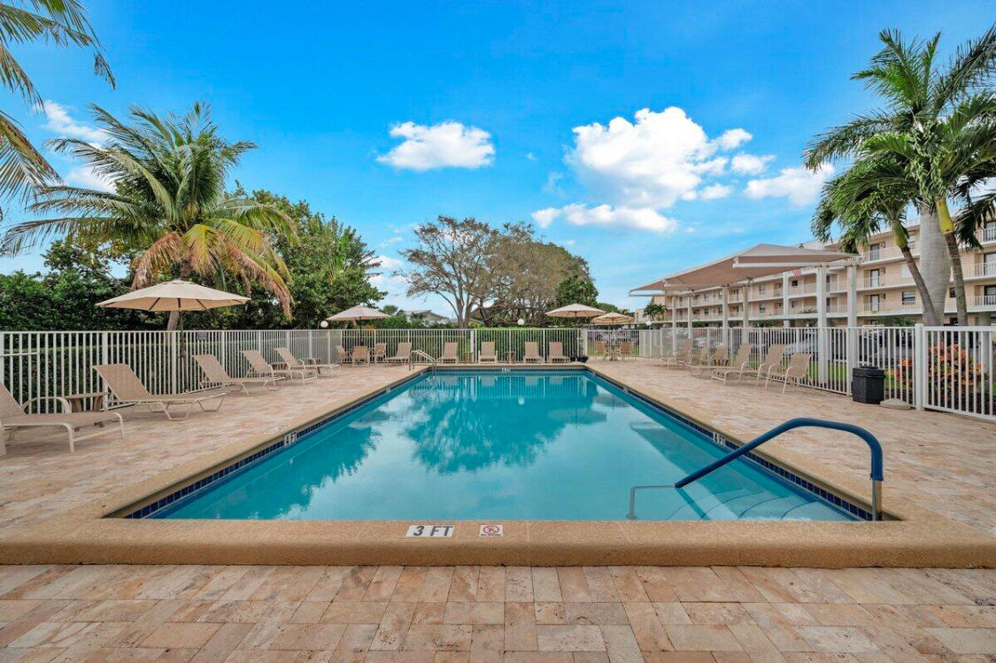 300 N Hwy A1a 101h Property Photo 34