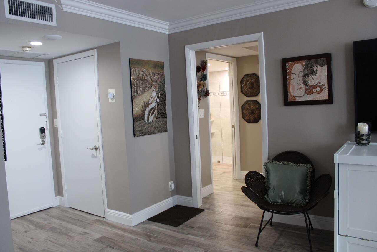 1010 S Ocean Boulevard 1214 Property Photo 16