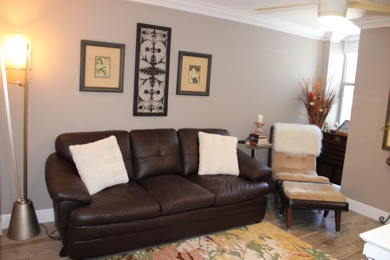 1010 S Ocean Boulevard 1214 Property Photo 17