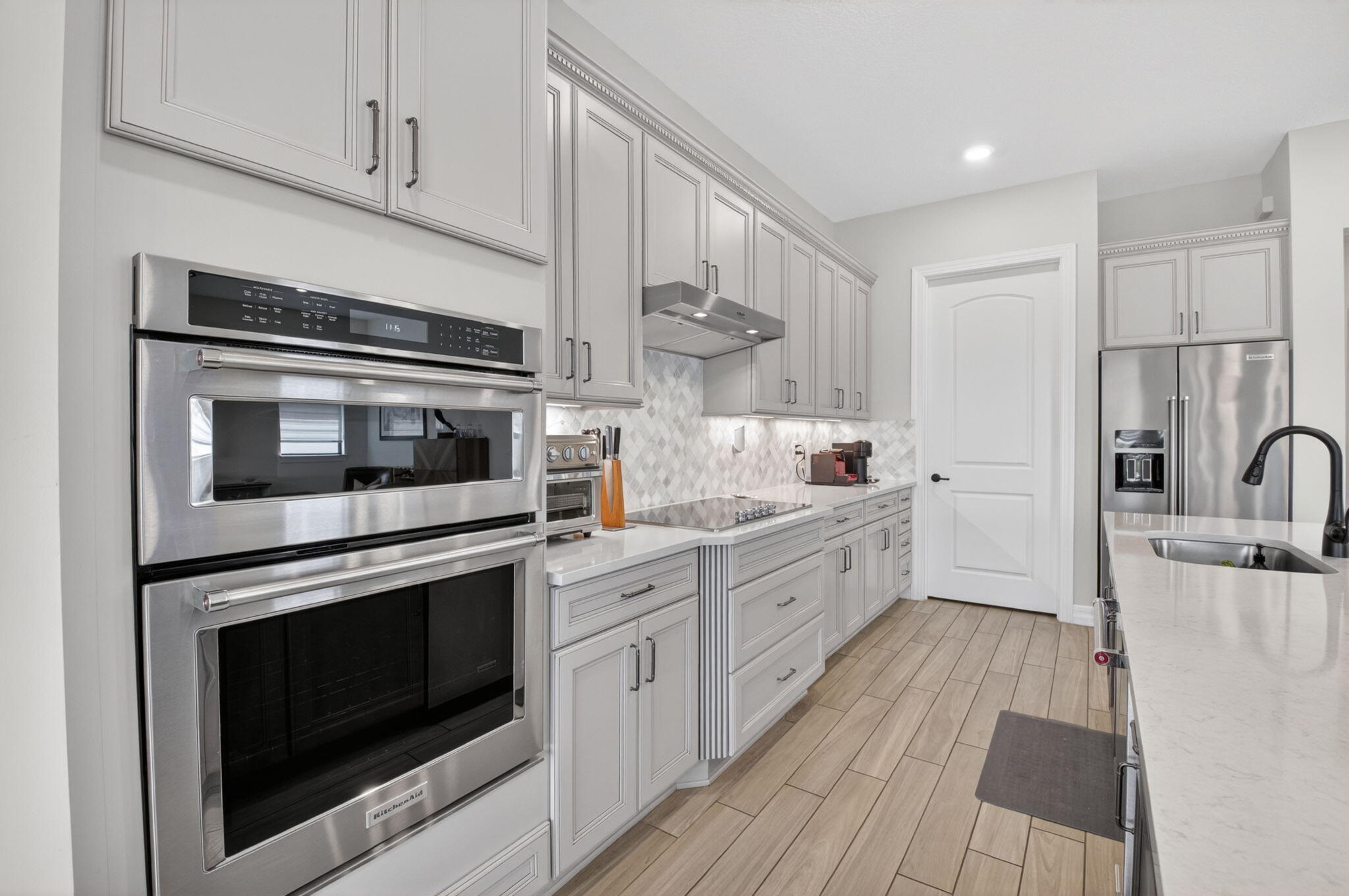 21956 Canadensis Circle 201 Property Photo 7