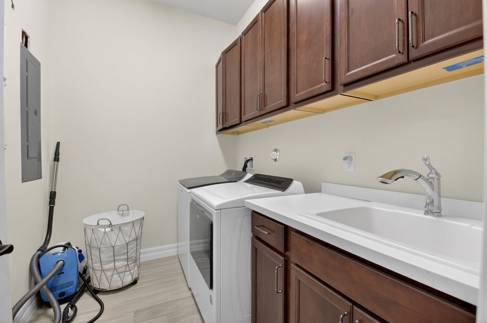 21956 Canadensis Circle 201 Property Photo 27
