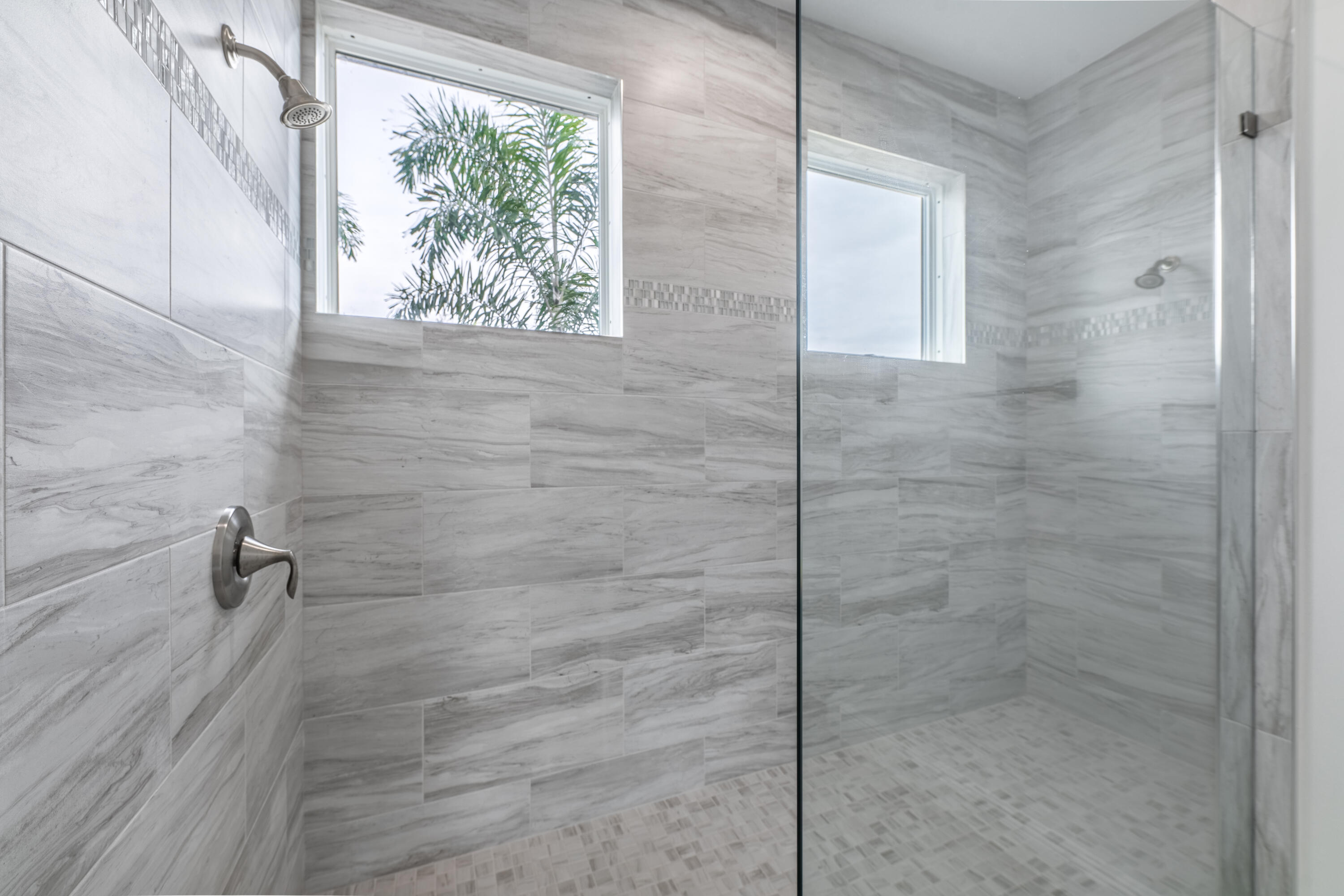 5303 Sunset Boulevard Property Photo 15