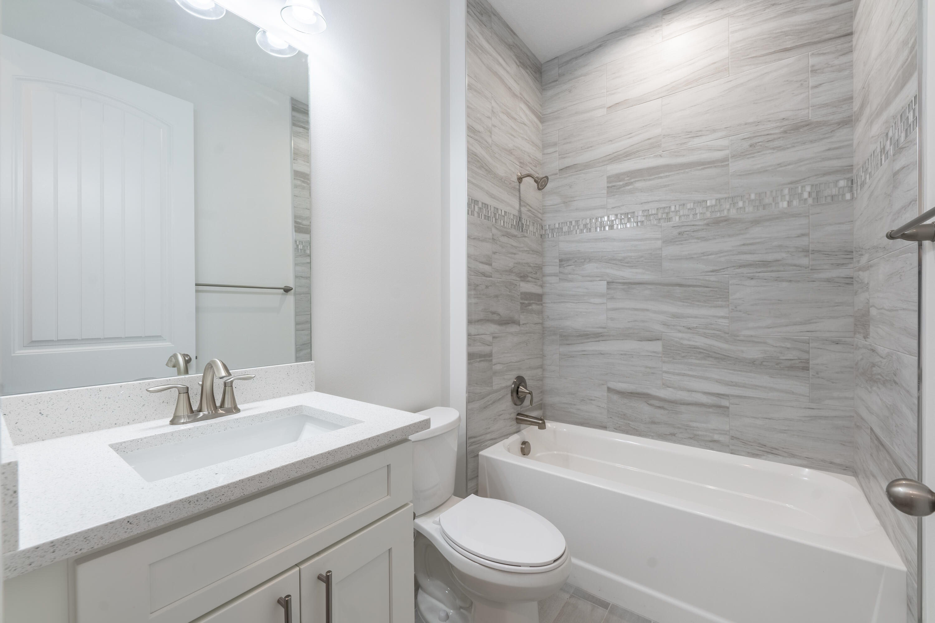 5303 Sunset Boulevard Property Photo 16