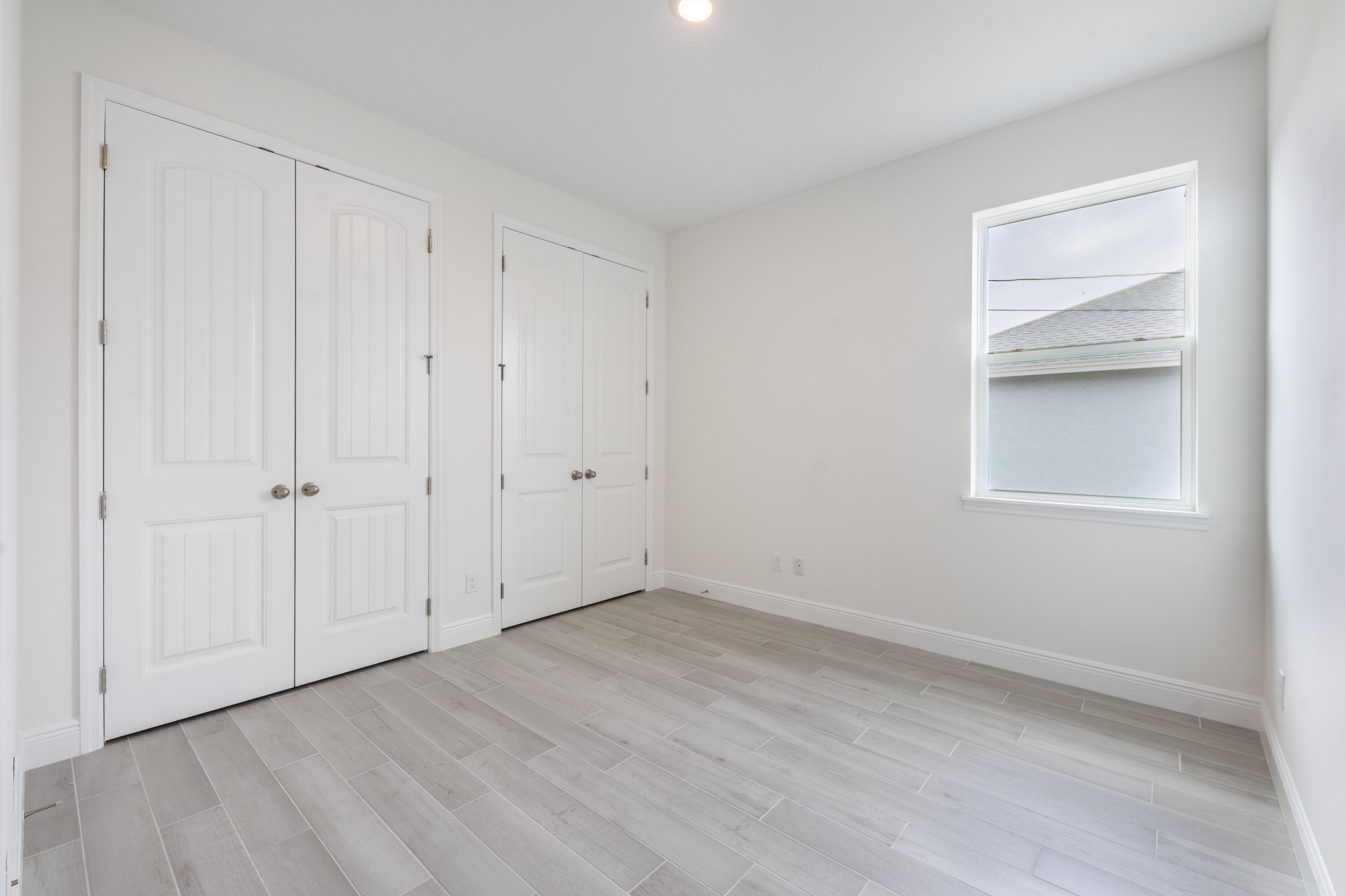 5303 Sunset Boulevard Property Photo 17