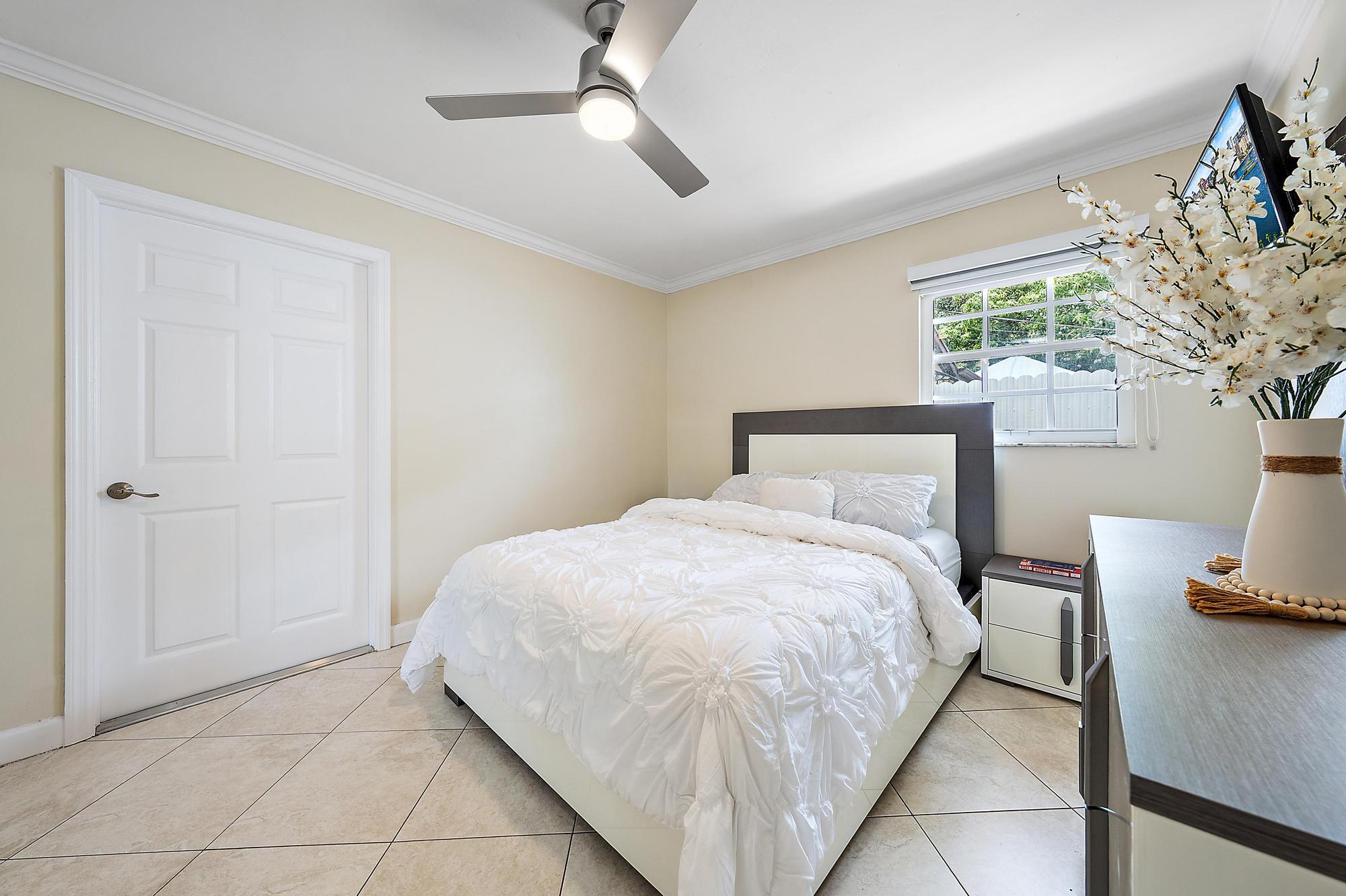 904 Ortega Road Property Photo 11