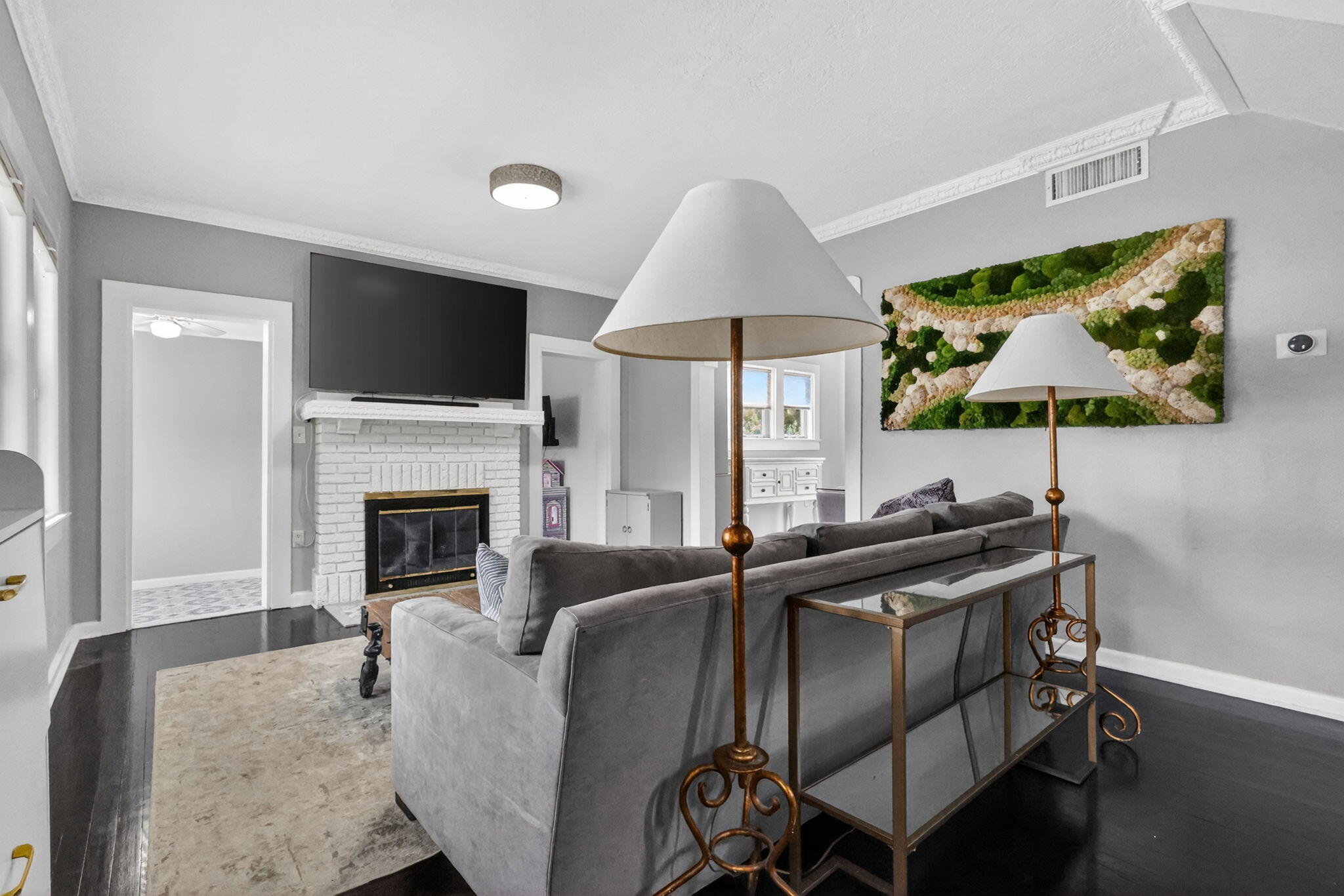 412 El Prado Property Photo 6