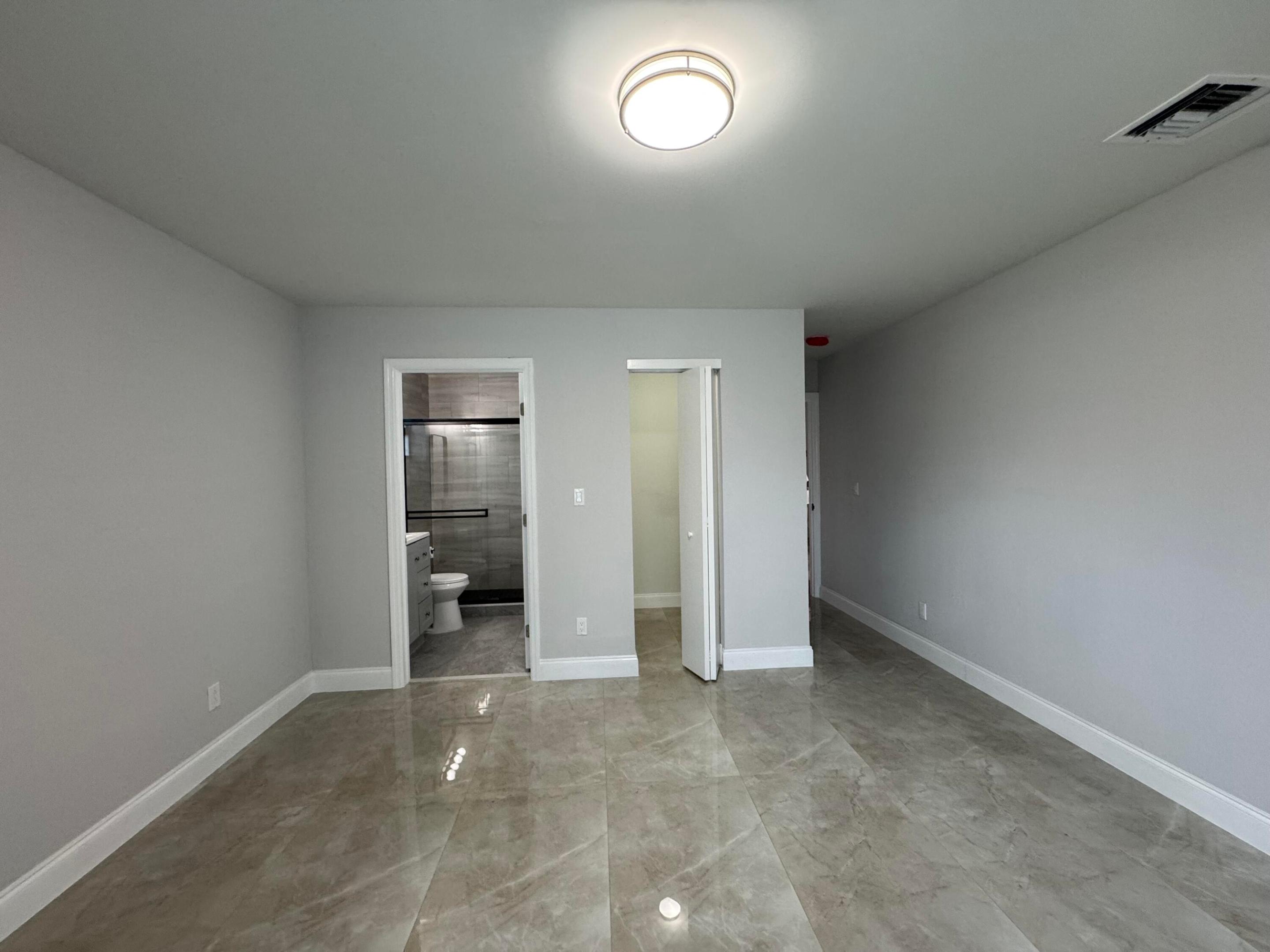 400 Ne 30th Street 2 Property Photo 12