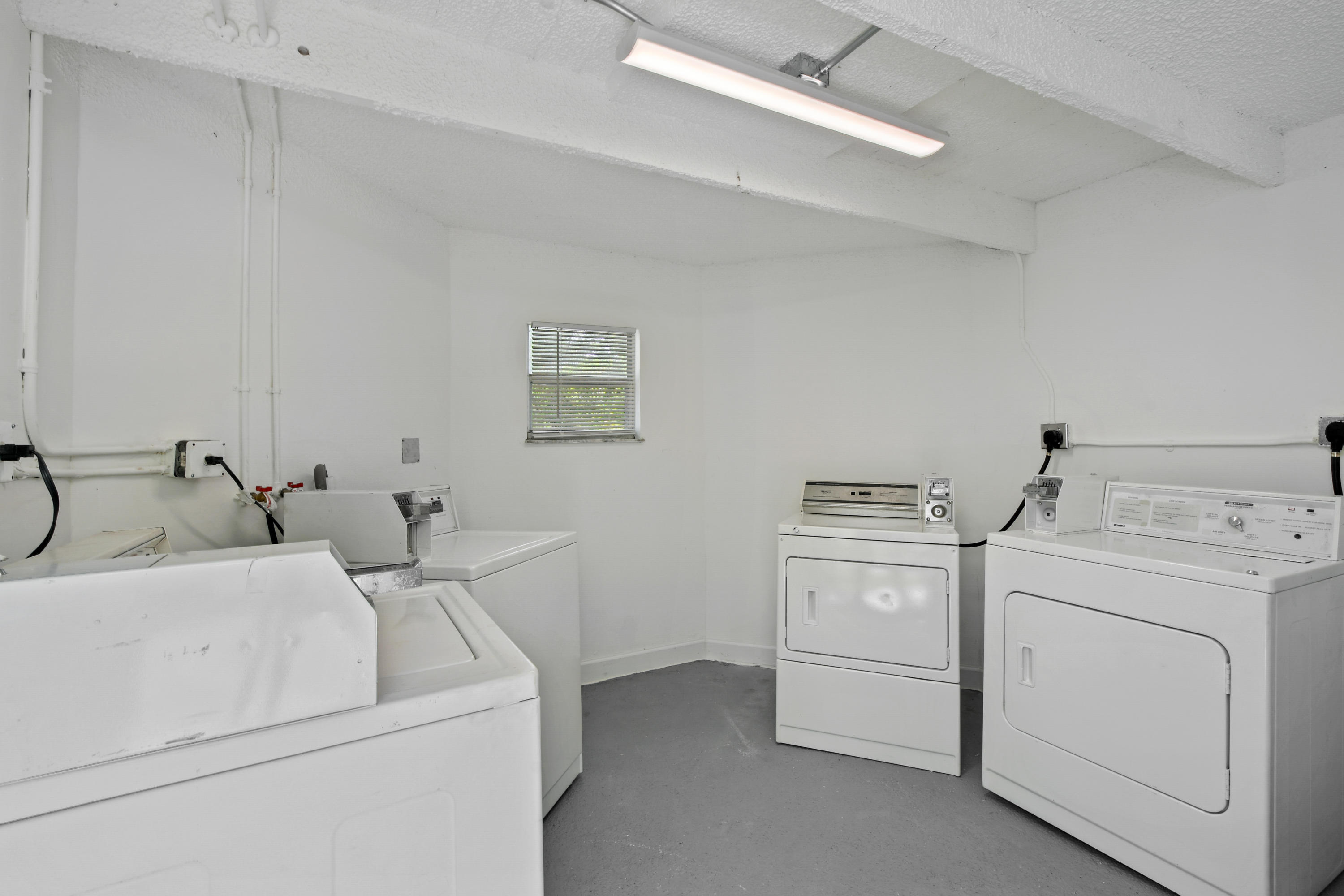 627 Bunker Road Property Photo 2