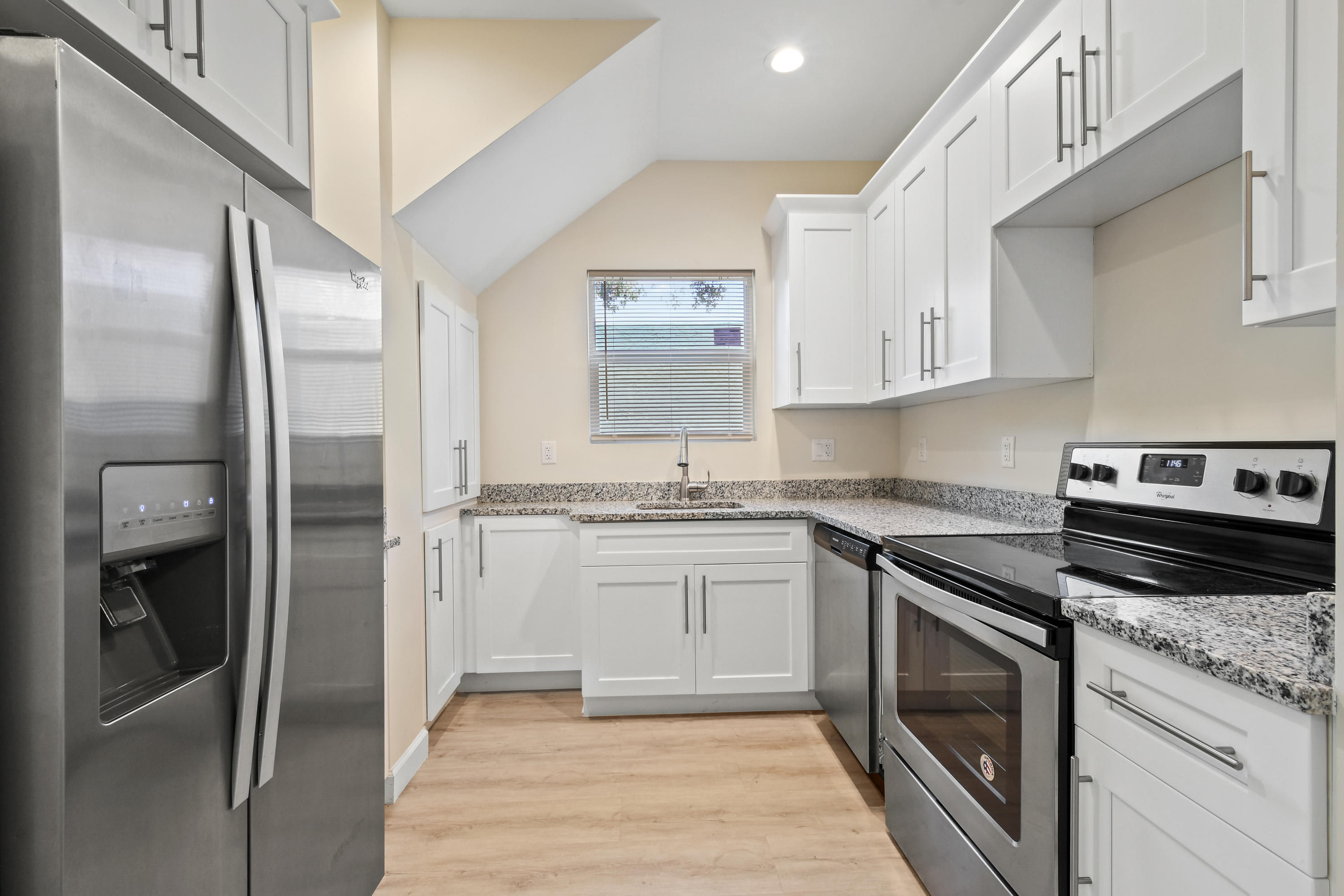 627 Bunker Road Property Photo 3