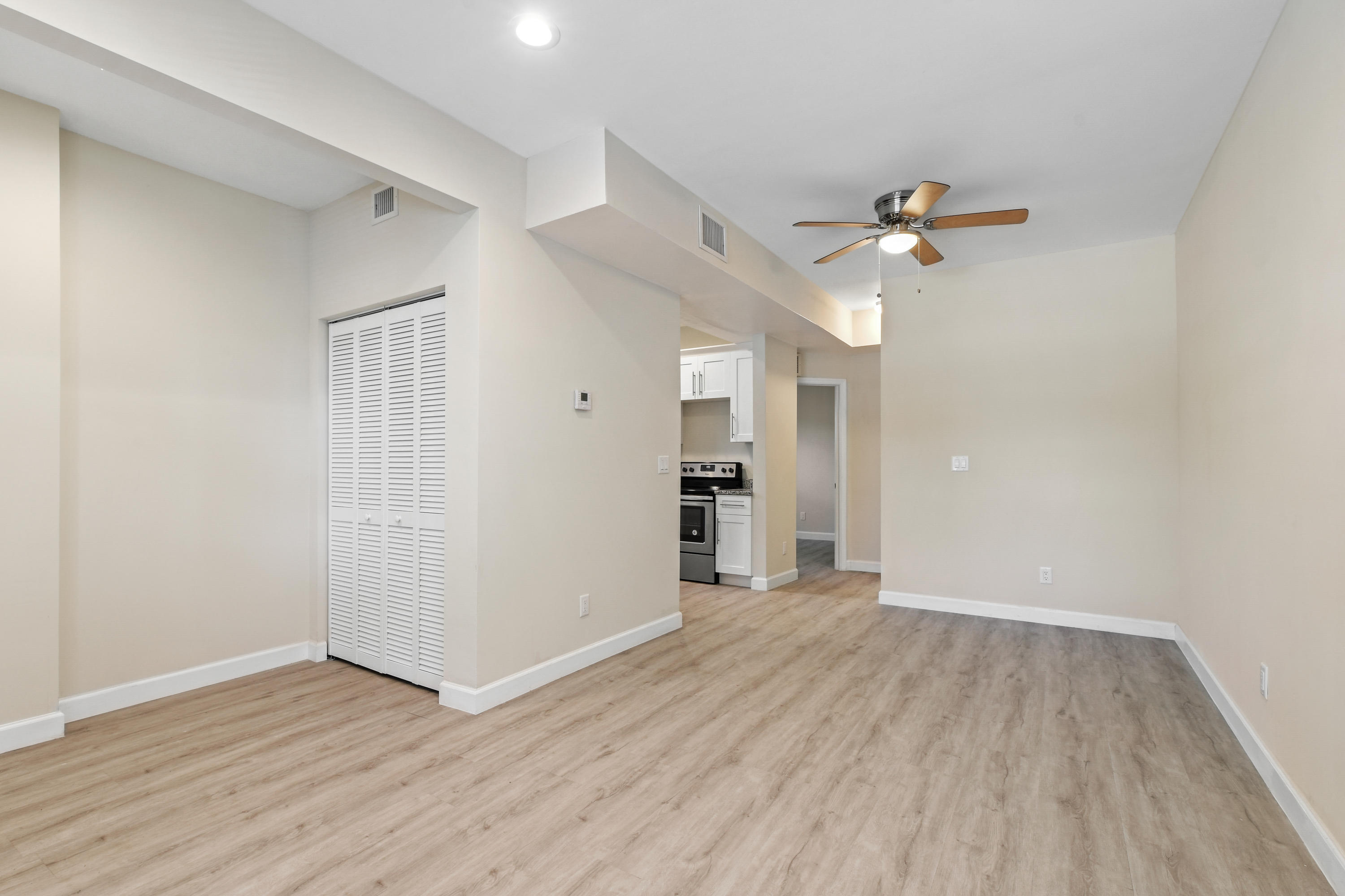 627 Bunker Road Property Photo 4