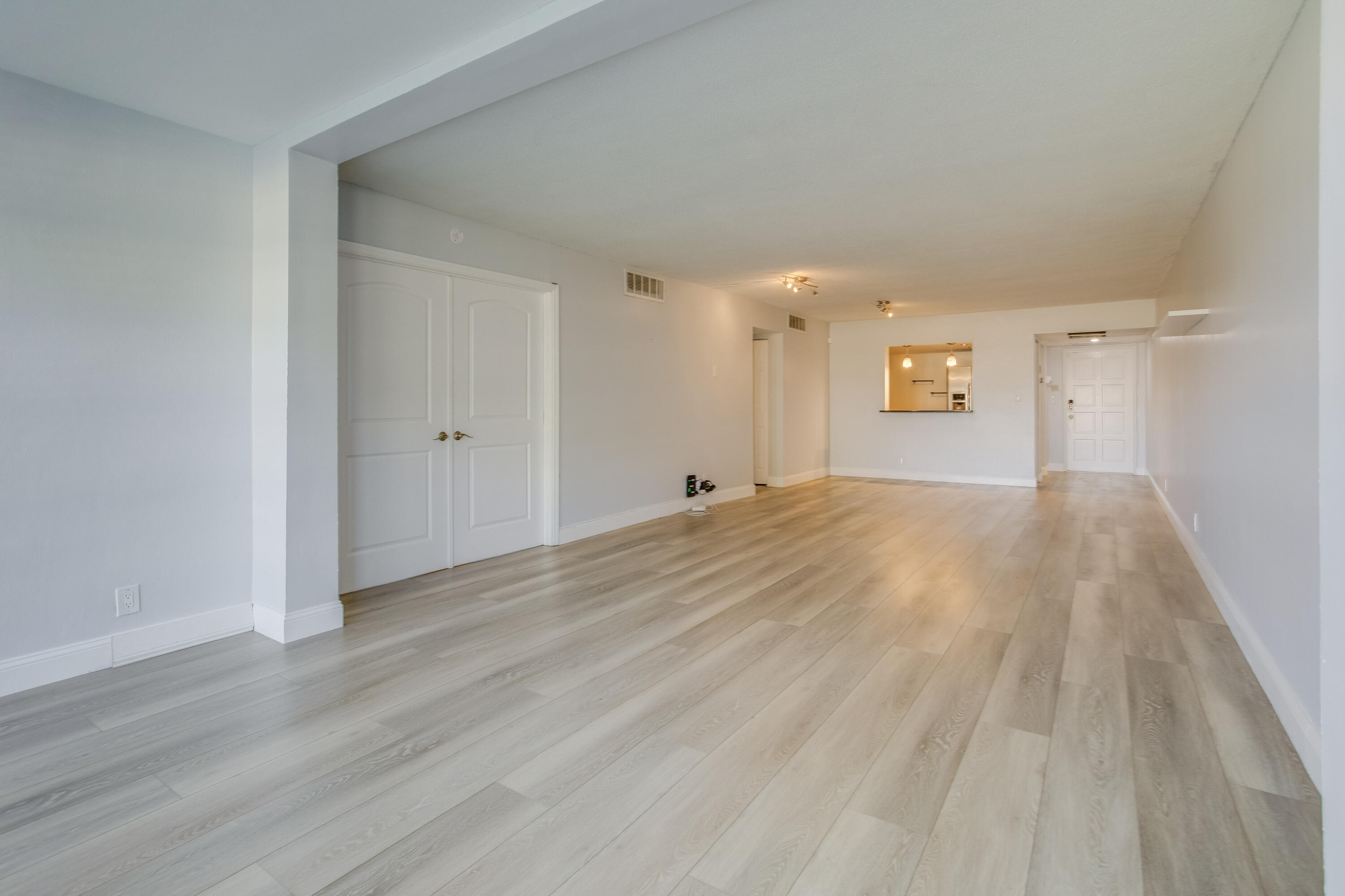 2651 S Course Drive 109 Property Photo 4