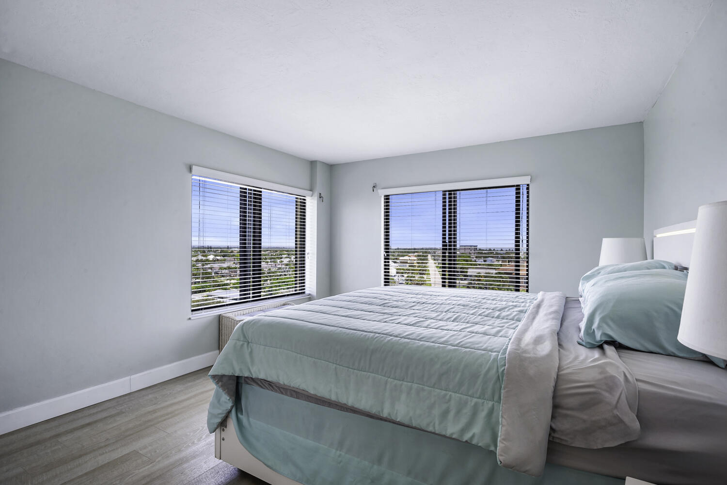 801 S Ocean Drive 701 Property Photo 12