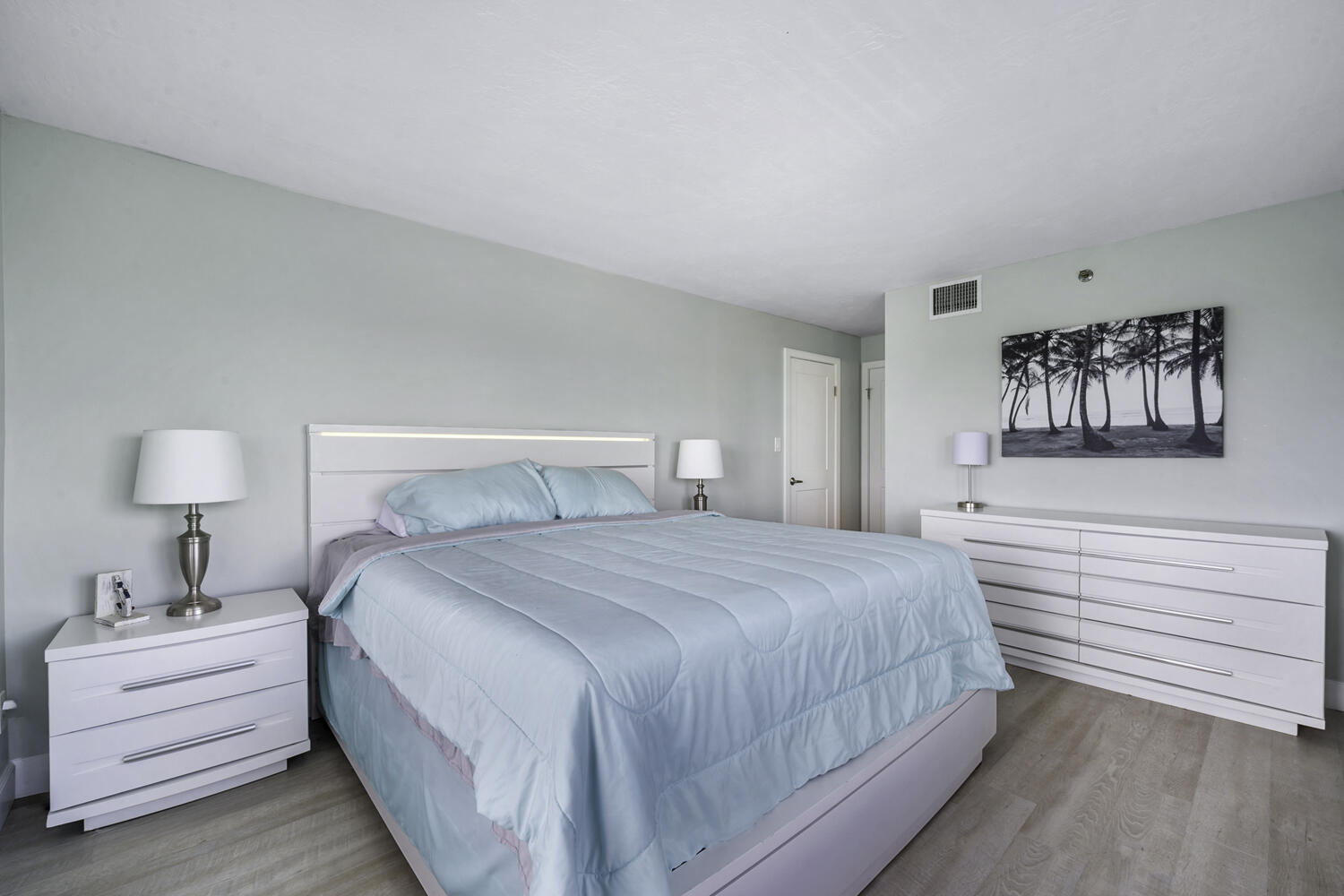 801 S Ocean Drive 701 Property Photo 14