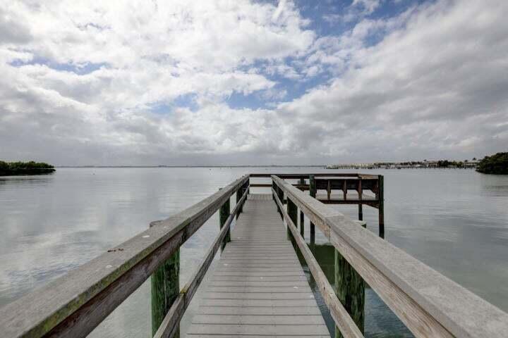 801 S Ocean Drive 701 Property Photo 35