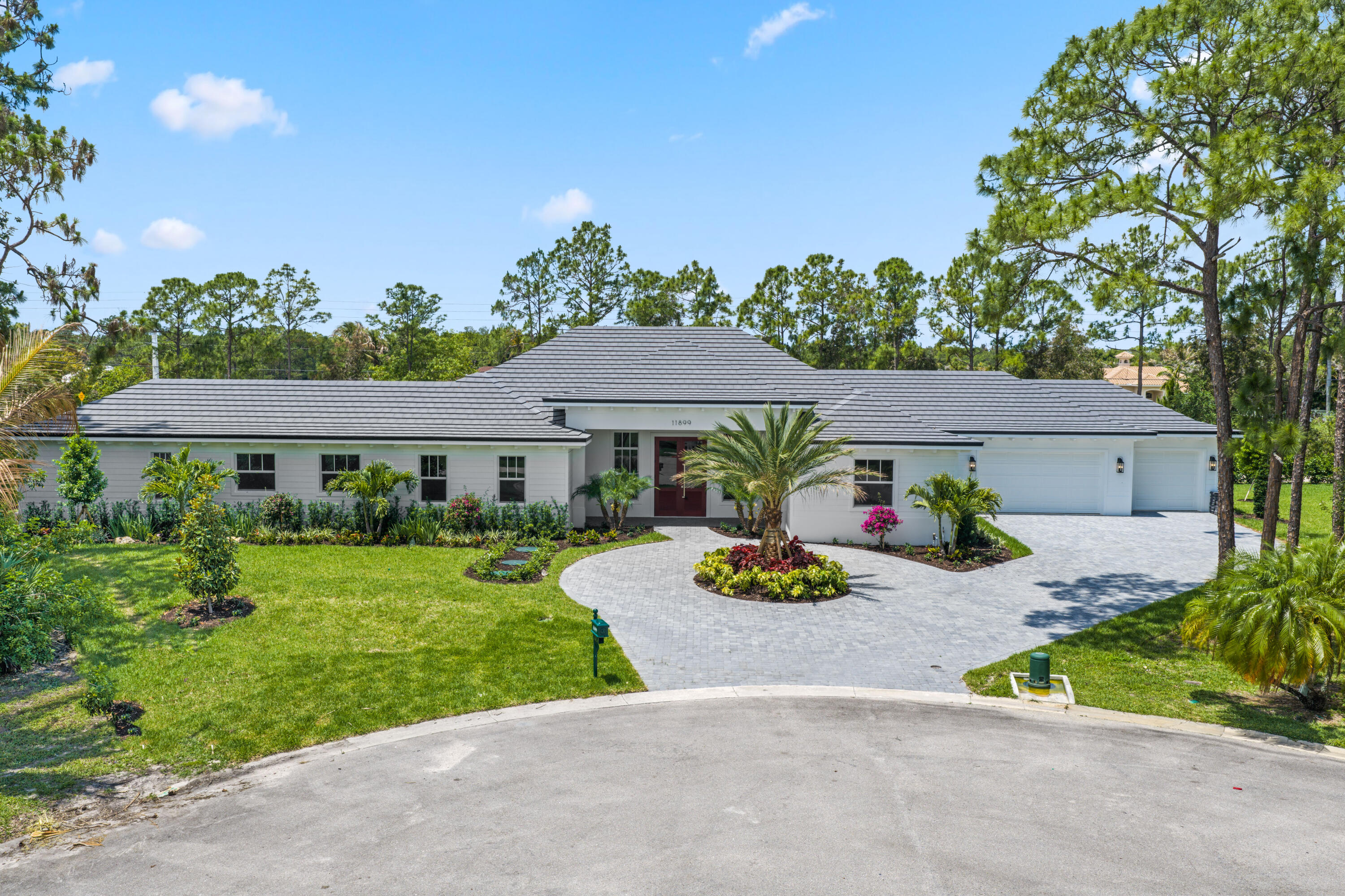 11899 Sanbourn Court Property Photo 1