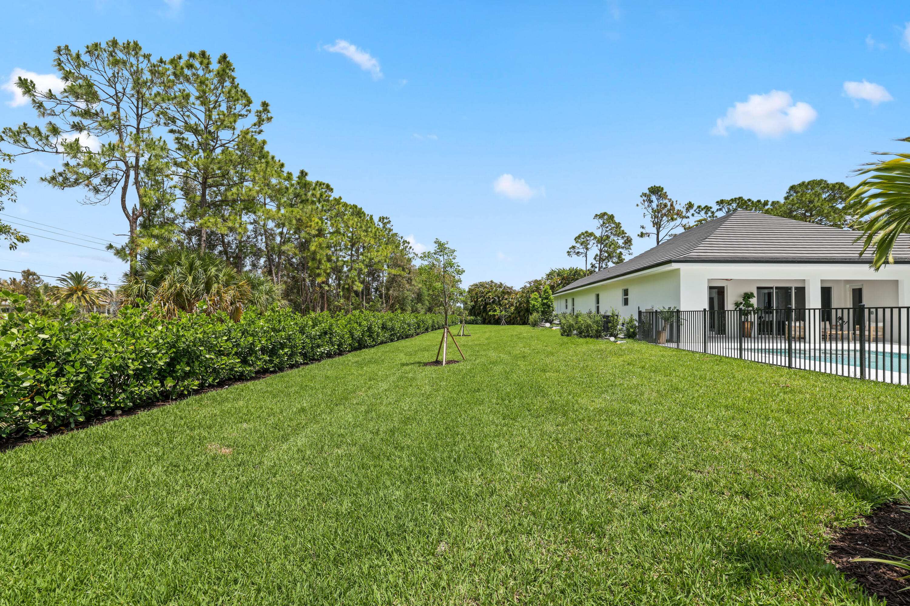 11899 Sanbourn Court Property Photo 7