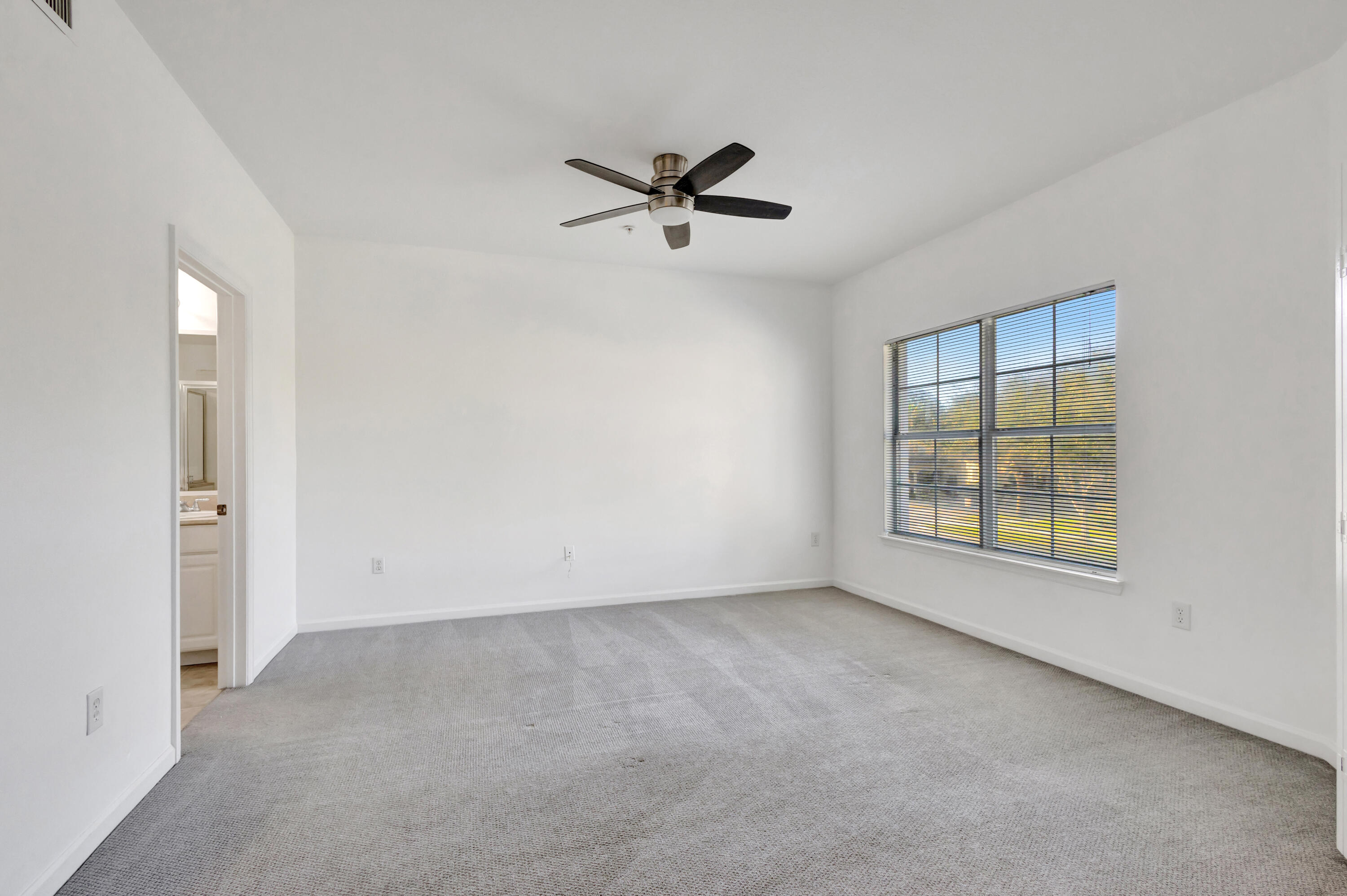 826 Dakota Drive 102 Property Photo 16