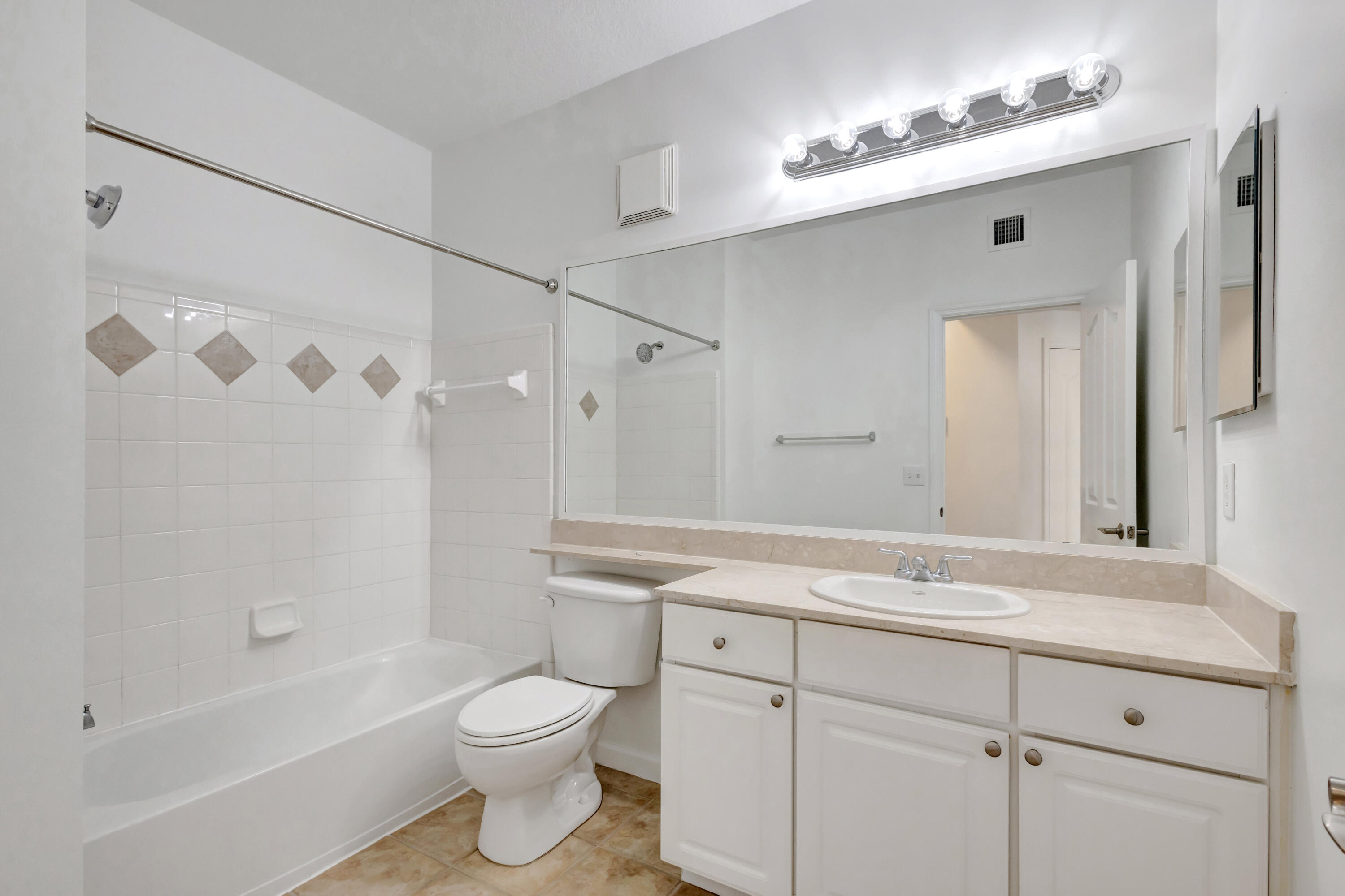 826 Dakota Drive 102 Property Photo 17