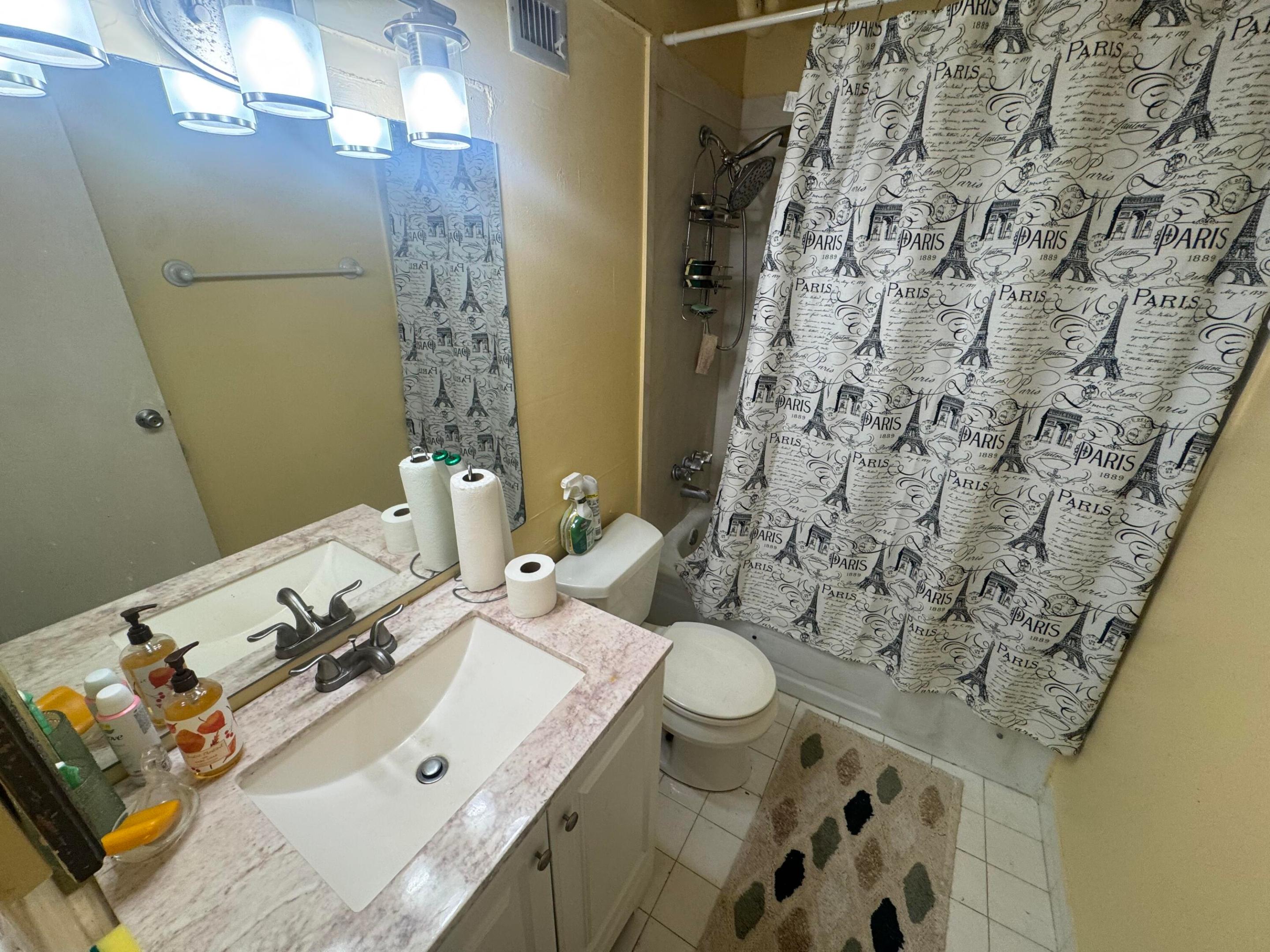 6080 Nw 44th Street 109 Property Photo 11