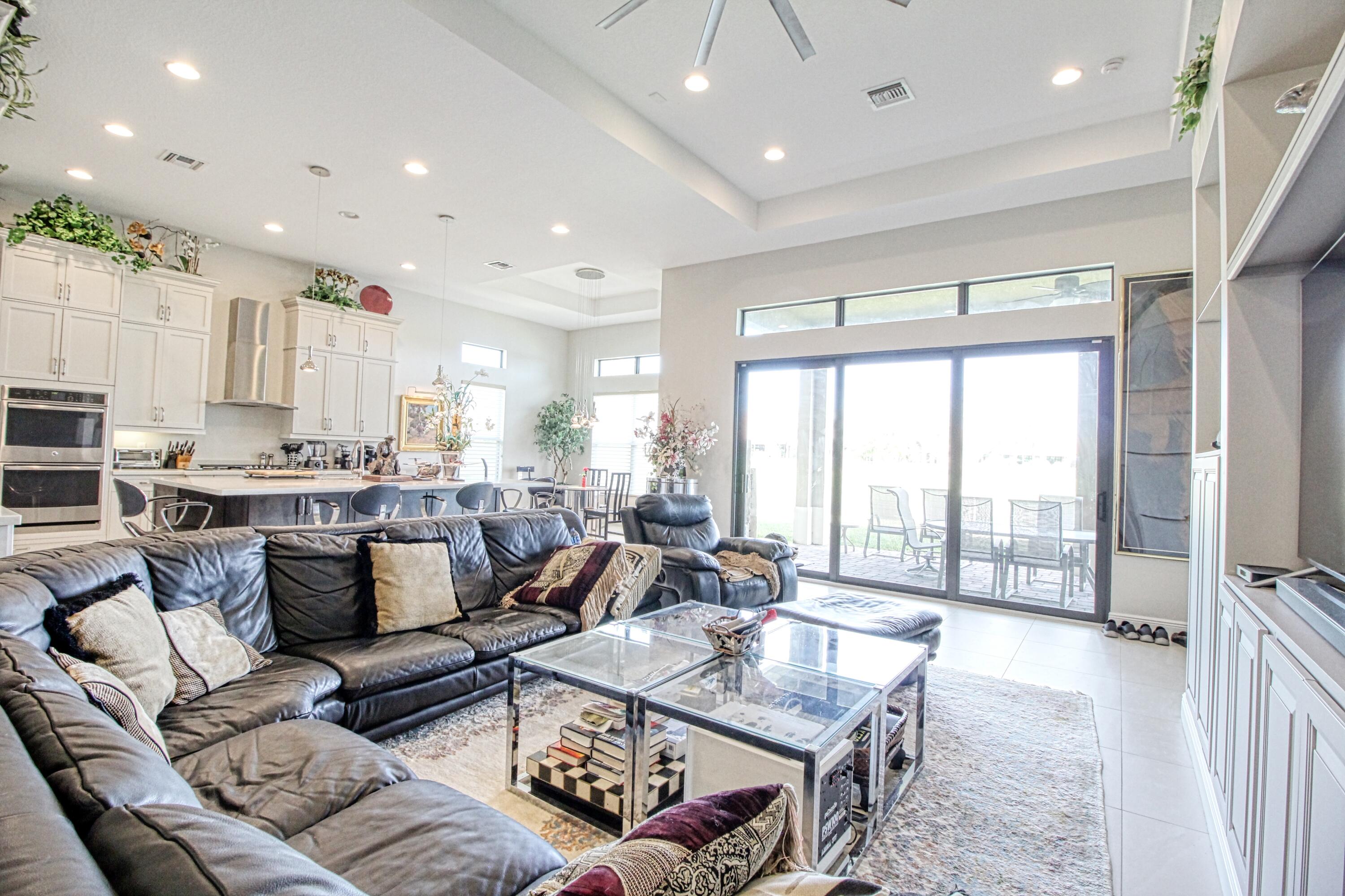 12095 Bastille Circle E Property Photo 5
