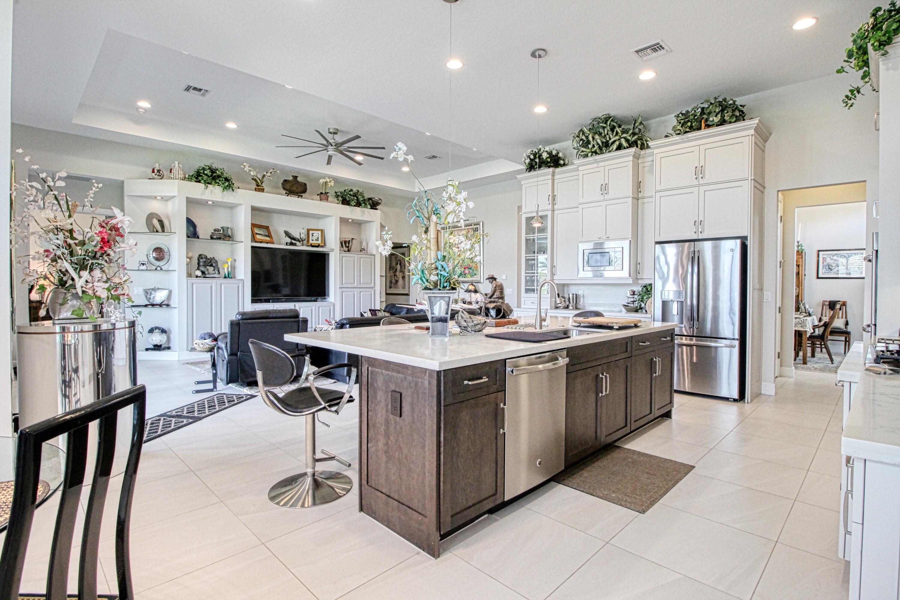 12095 Bastille Circle E Property Photo 8