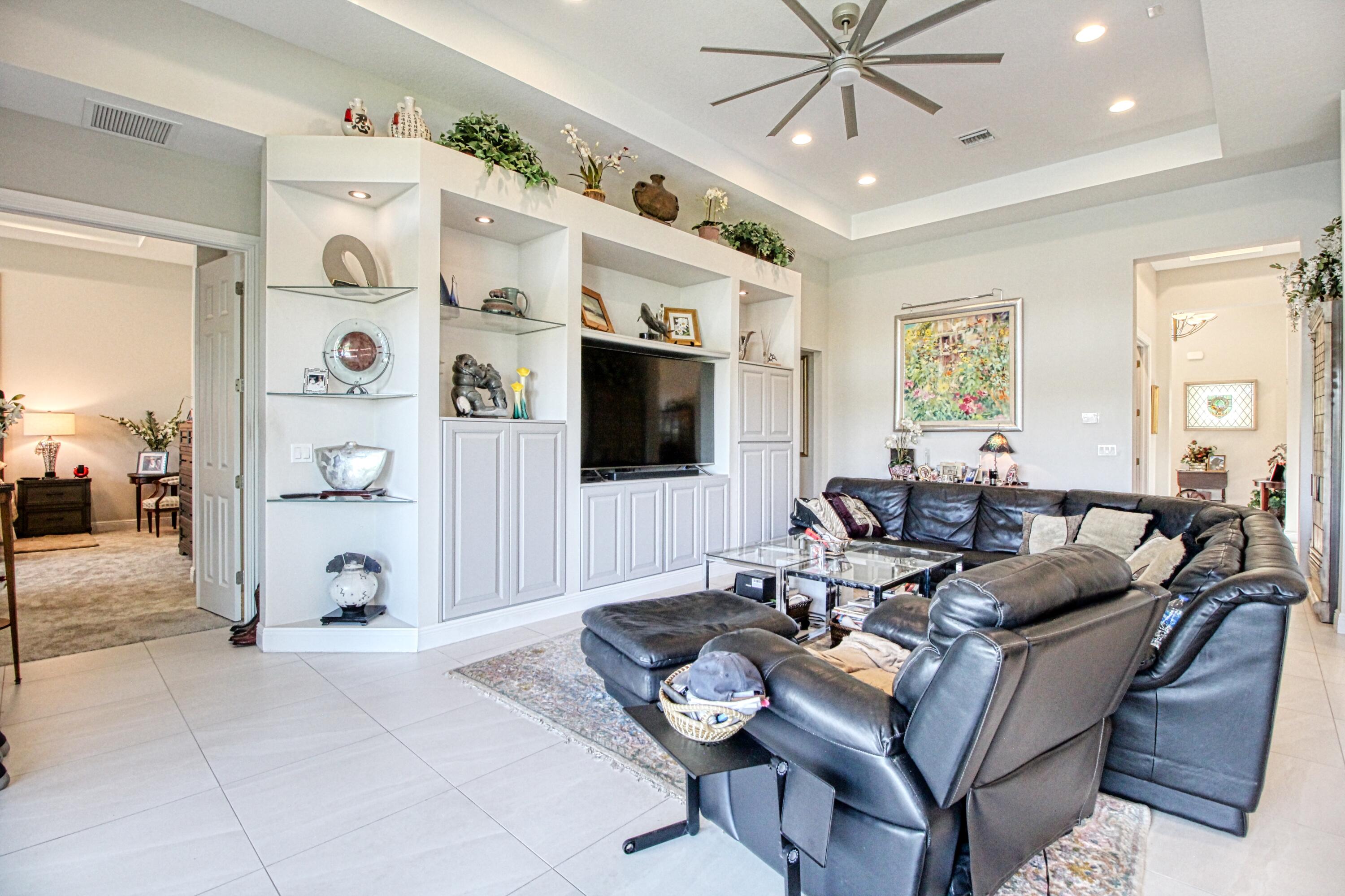12095 Bastille Circle E Property Photo 11