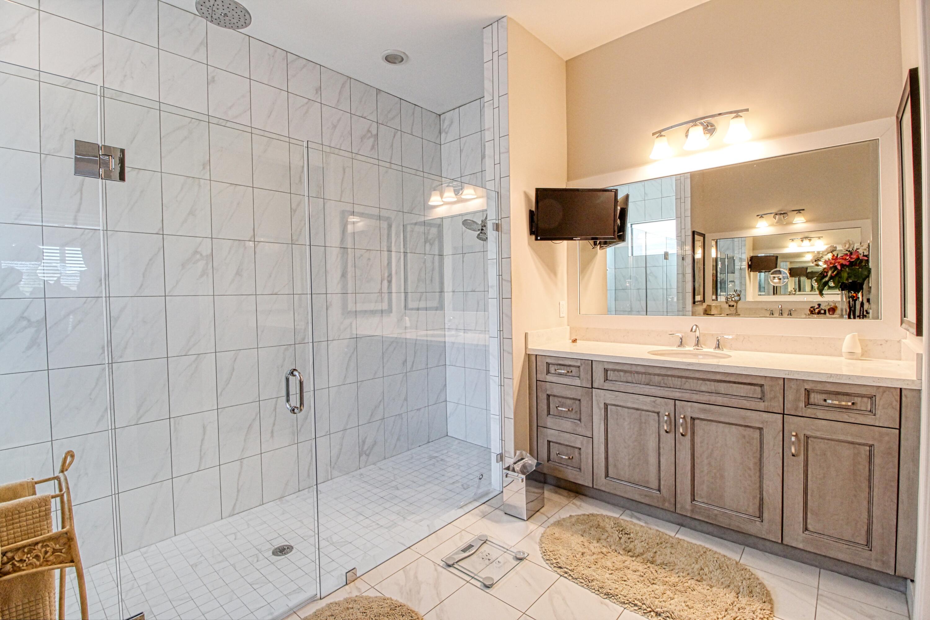 12095 Bastille Circle E Property Photo 16