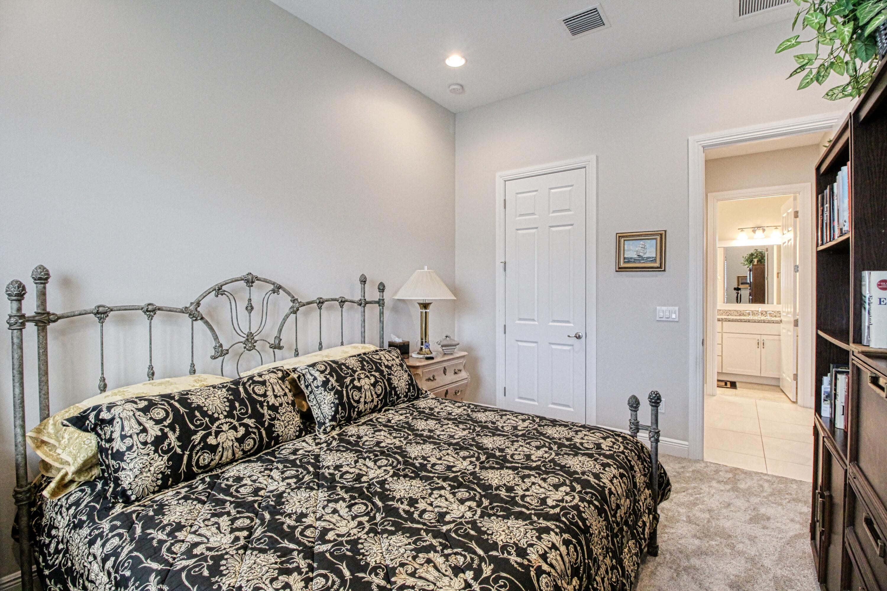 12095 Bastille Circle E Property Photo 20