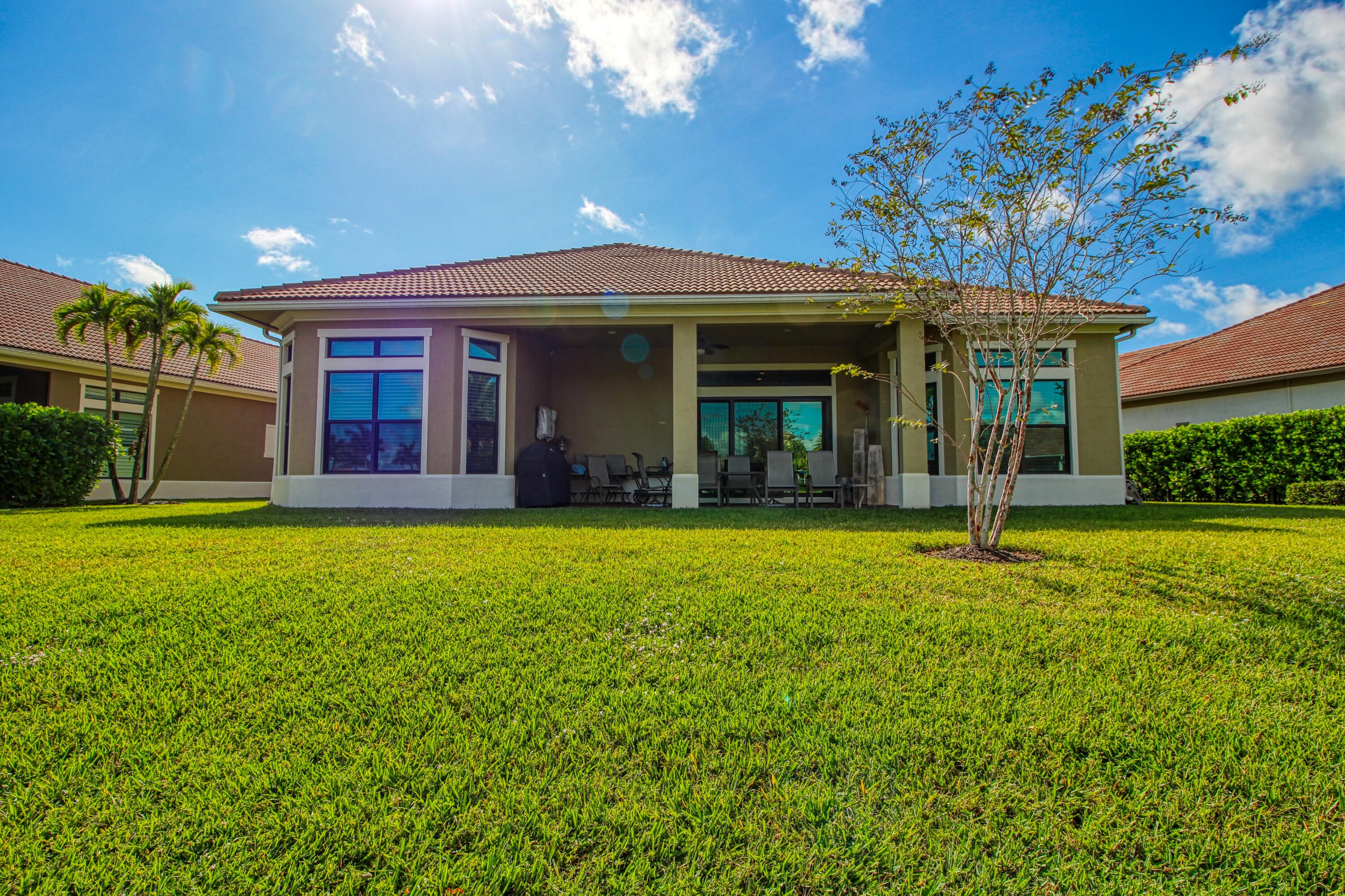 12095 Bastille Circle E Property Photo 31