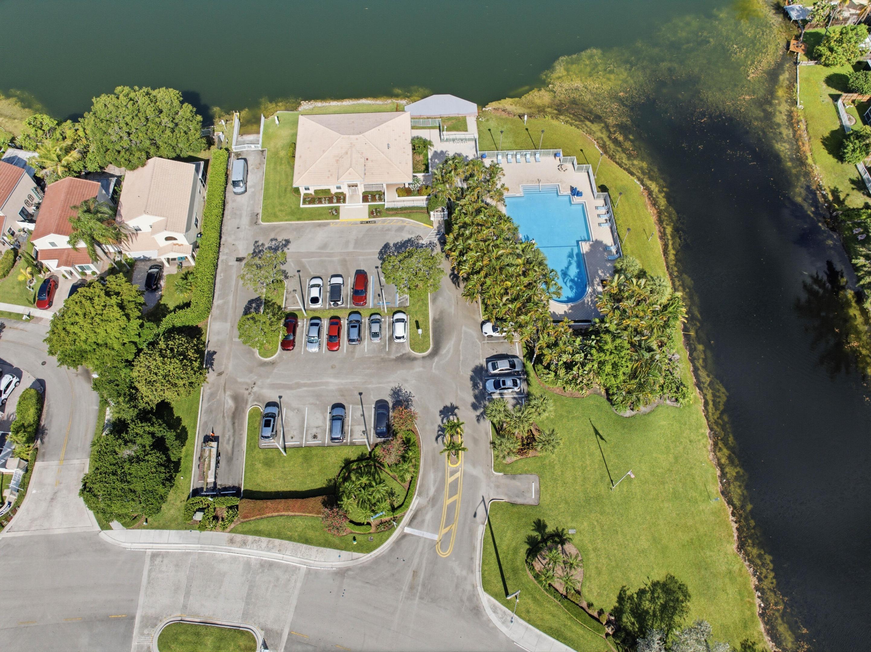 6582 Bayfront Drive Property Photo 6